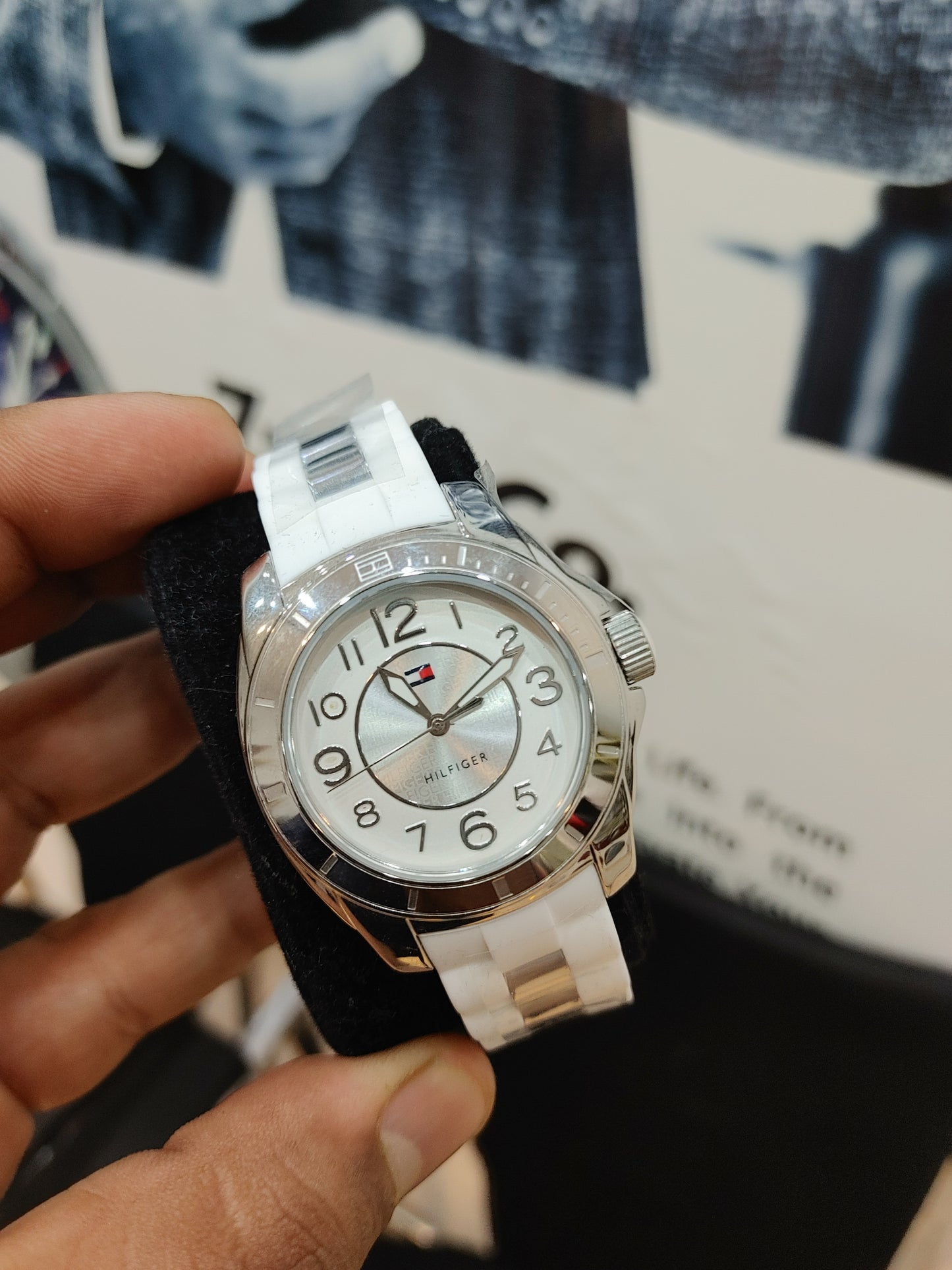 Tommy Hilfiger Wrist Watch For Women on Clearnce
