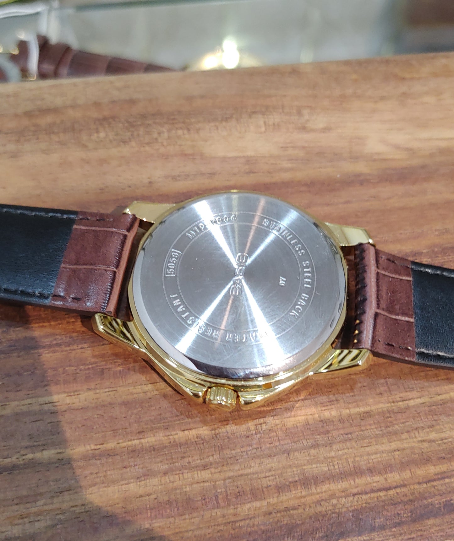 The CASIO standard men's watch MTP-V004GL