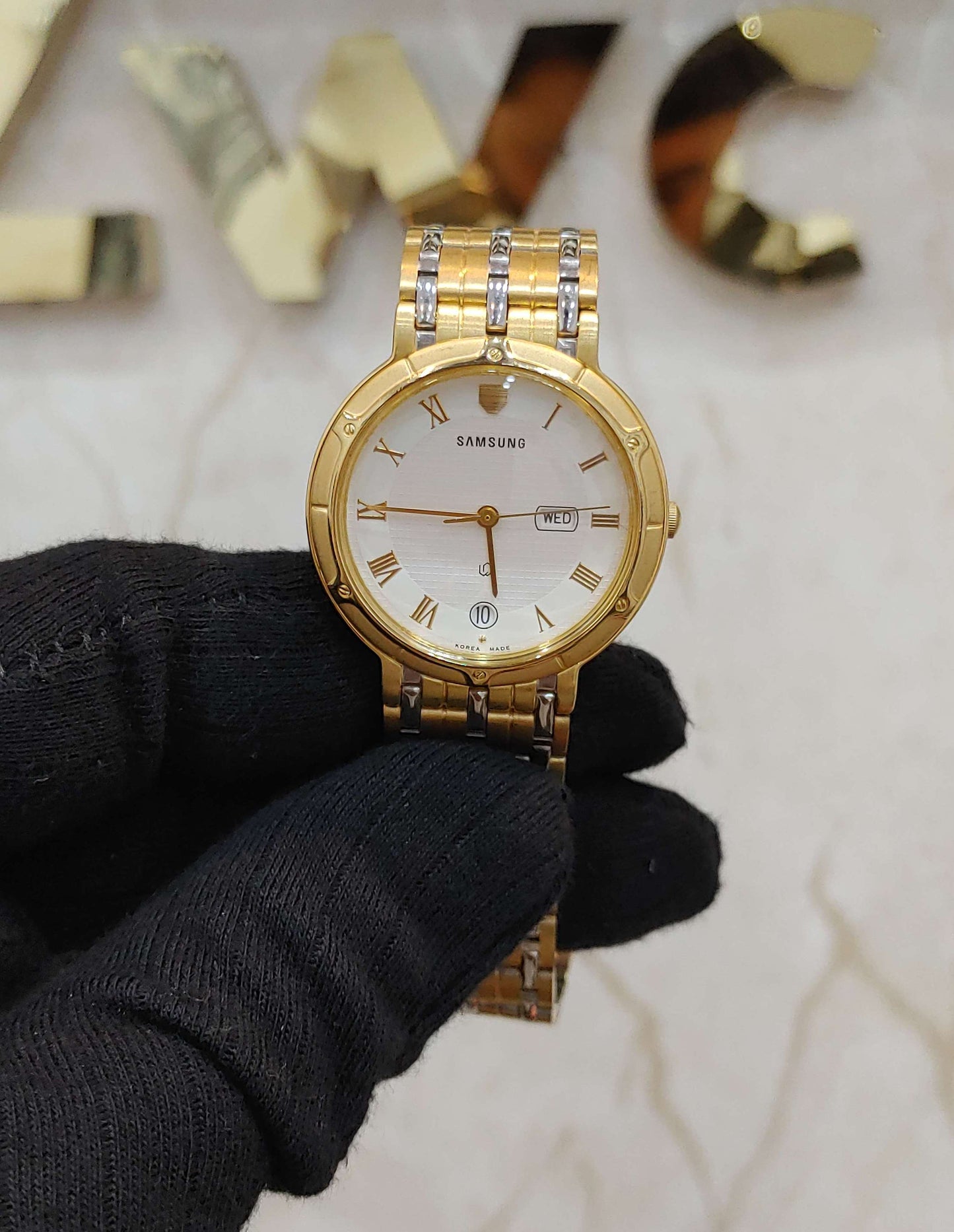 Samsung Vintage Classic Quartz Japan Korean Made