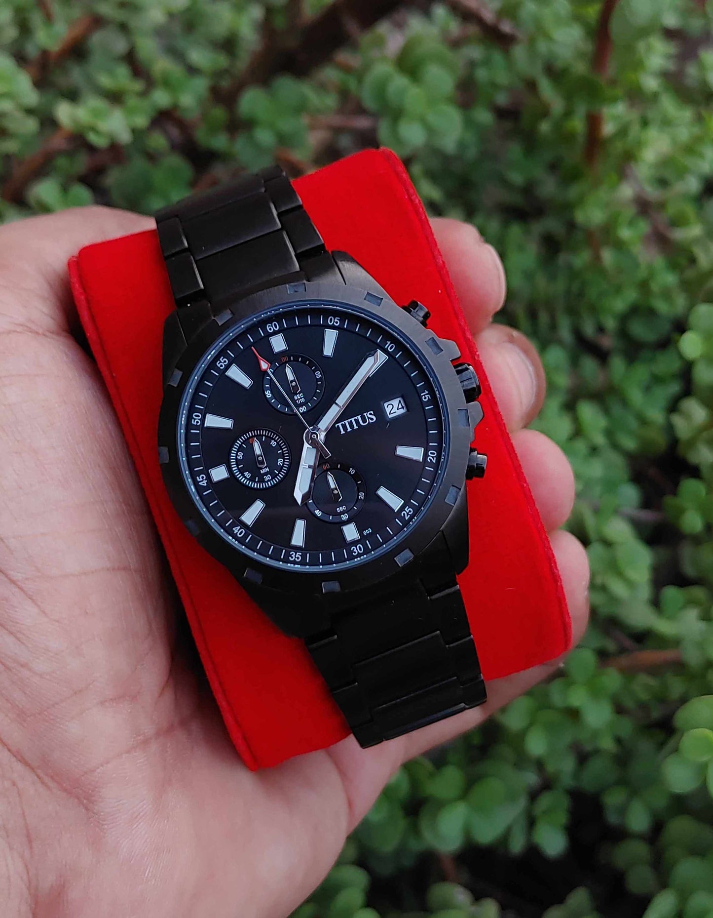 Titus Luxury Black Wrist Watch Edition