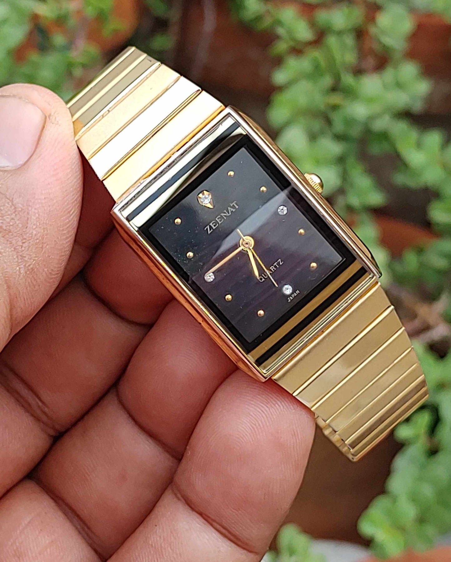 Zeenat Vintage Watch For Women