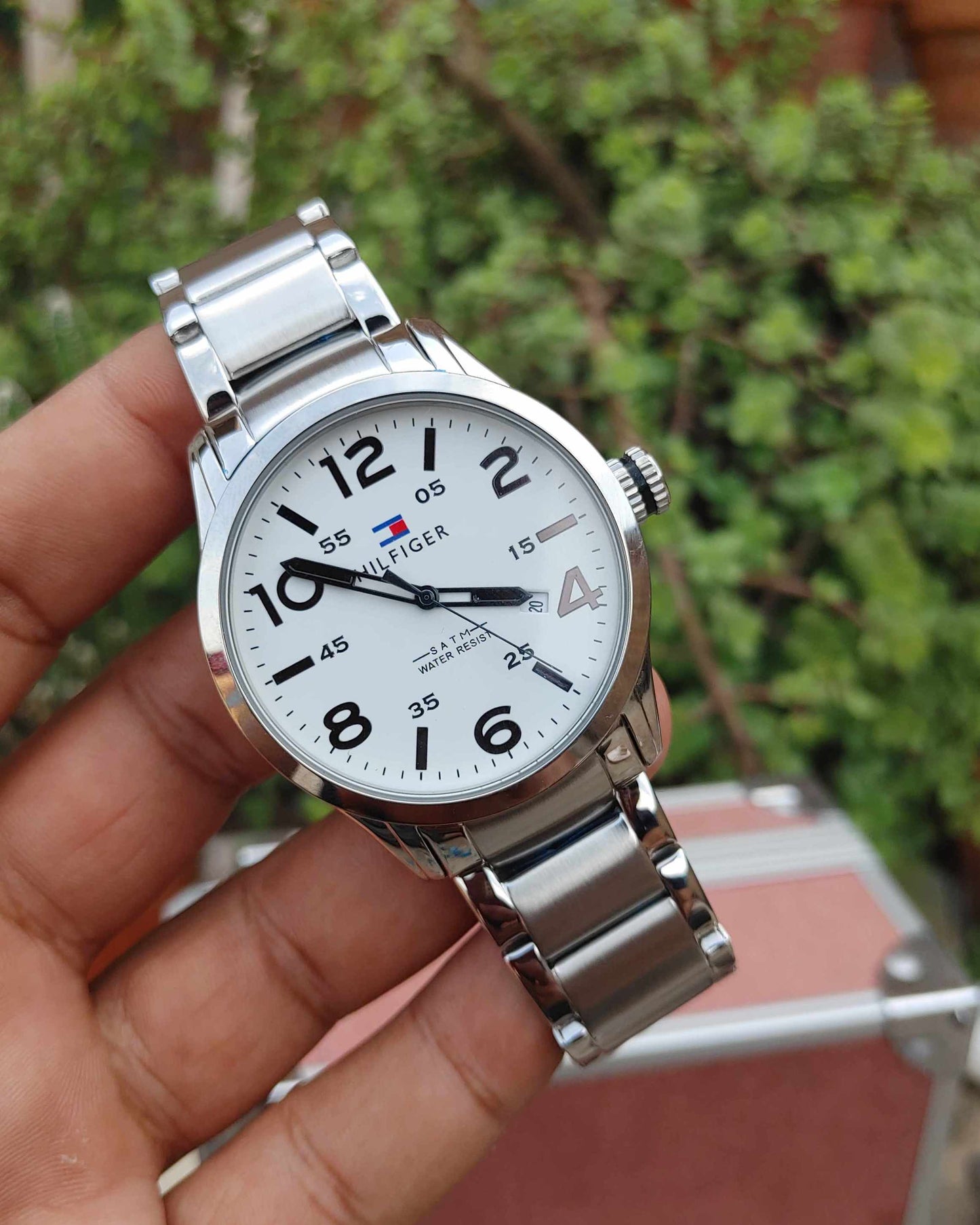 Tommy Hilfiger Classic Wrist Watch For Men Stainless Steel White Dial