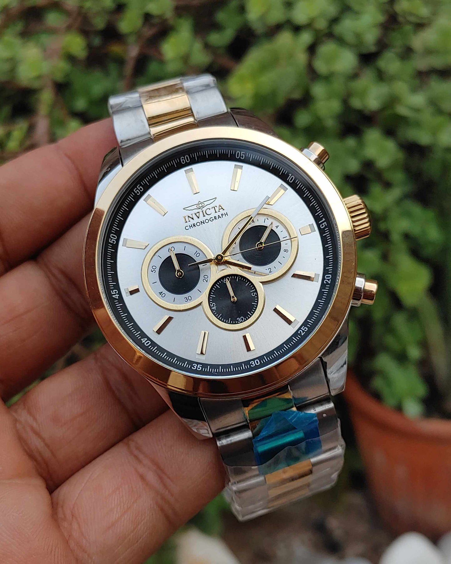 Invicta Premium Wrist Watch For Men Chornograph