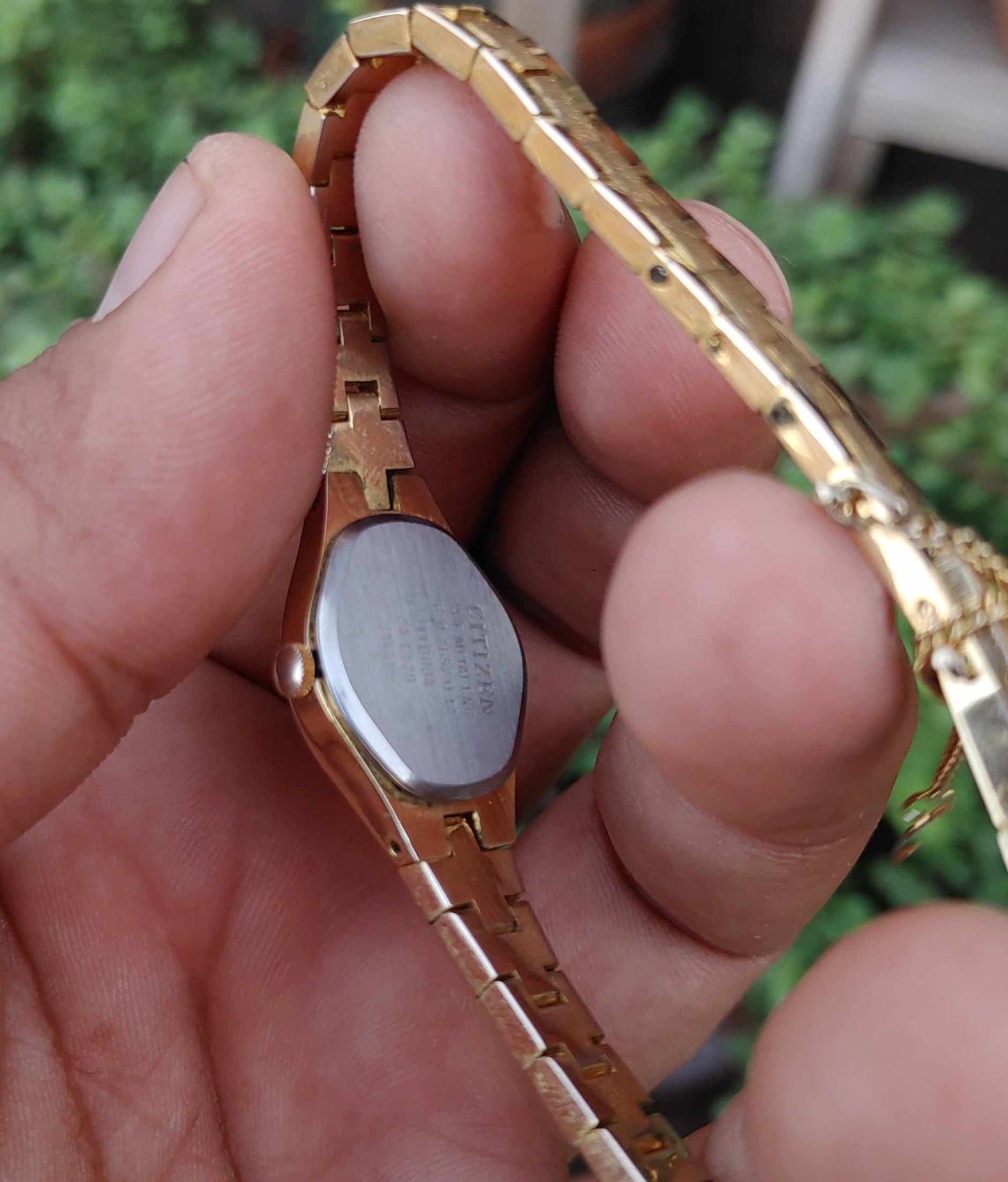 Citizen Vintage 90s Golden Watch for Women