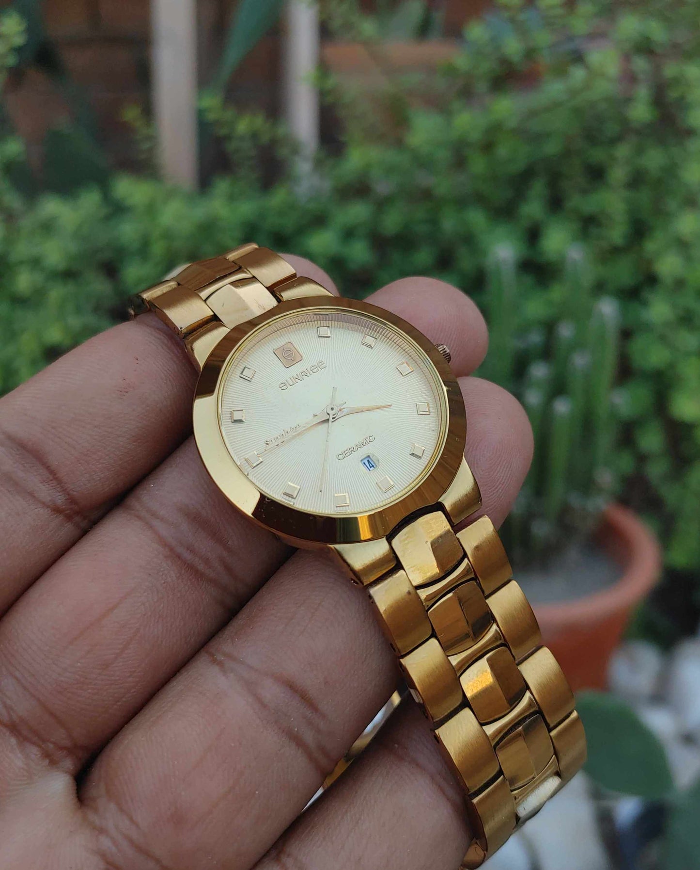 Sunrise Swiss Vintage Watch yellow Gold Dial