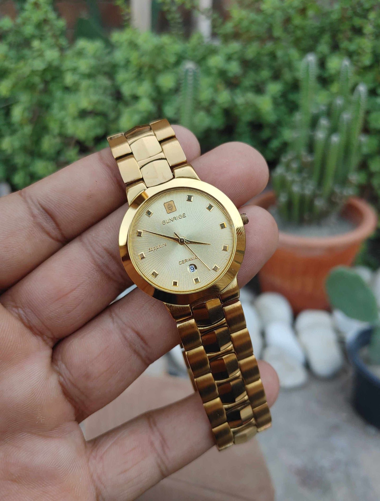 Sunrise Swiss Vintage Watch yellow Gold Dial