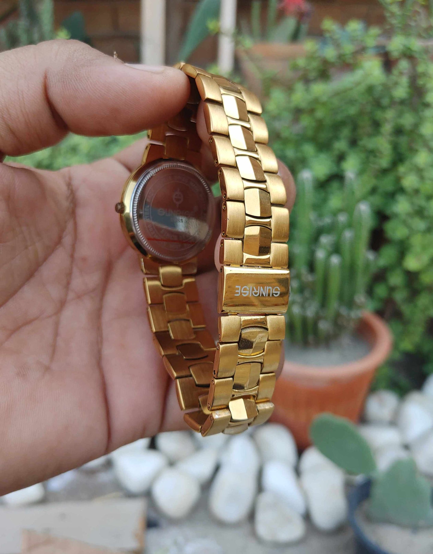 Sunrise Swiss Vintage Watch yellow Gold Dial