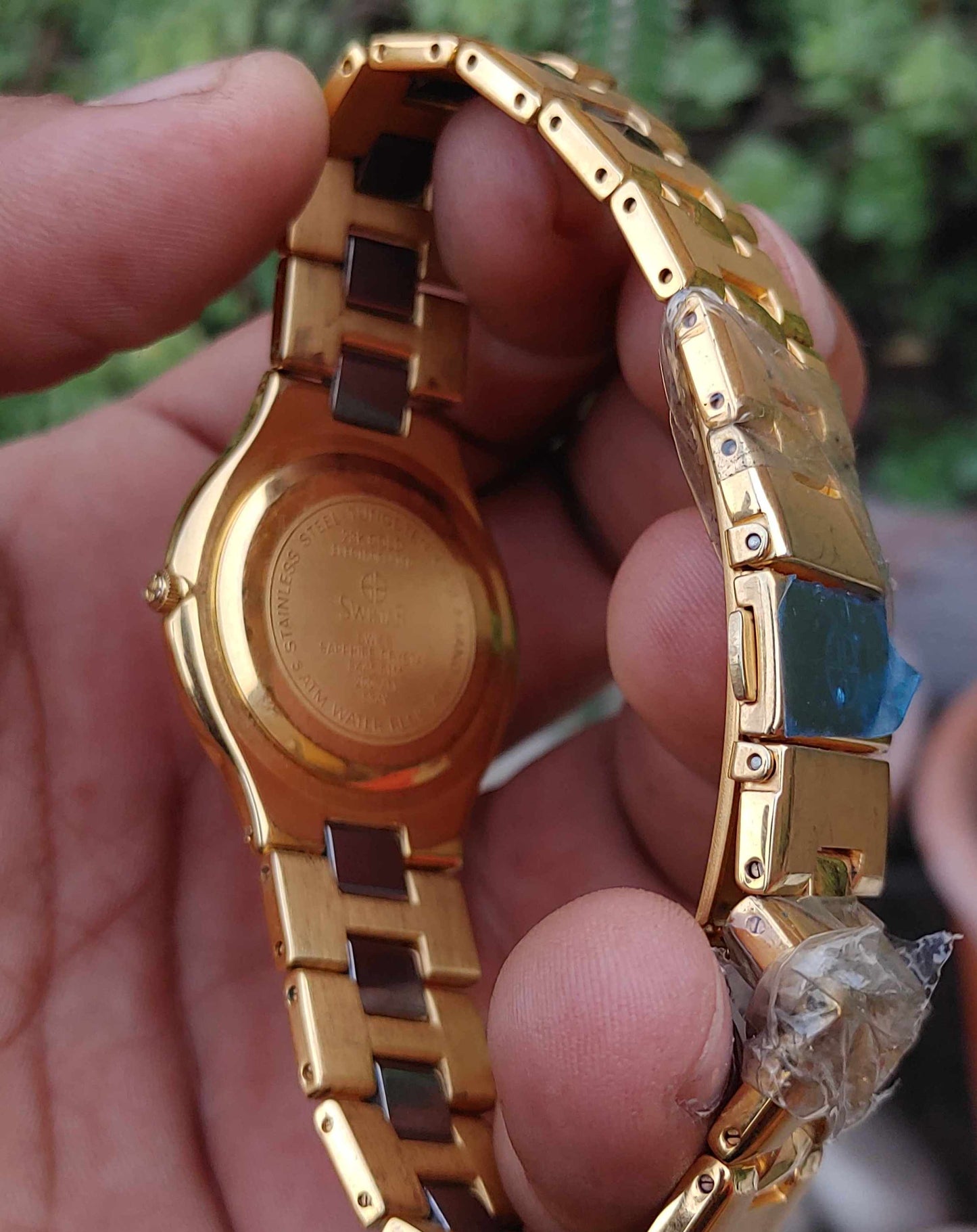 Swistar 23 Kerat Gold Plated Sapphire Coated Wrist Watch Vintage