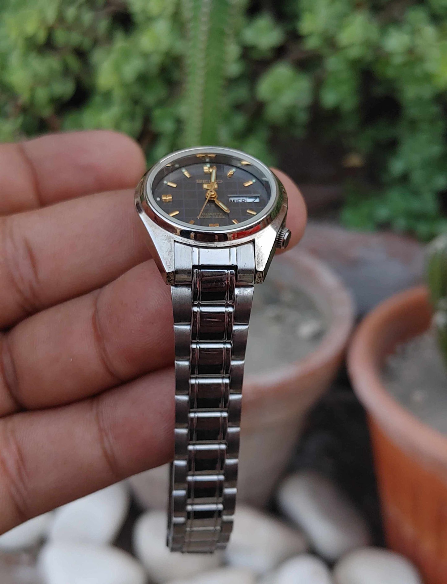 Seiko Quartz Vintage Watch For Women