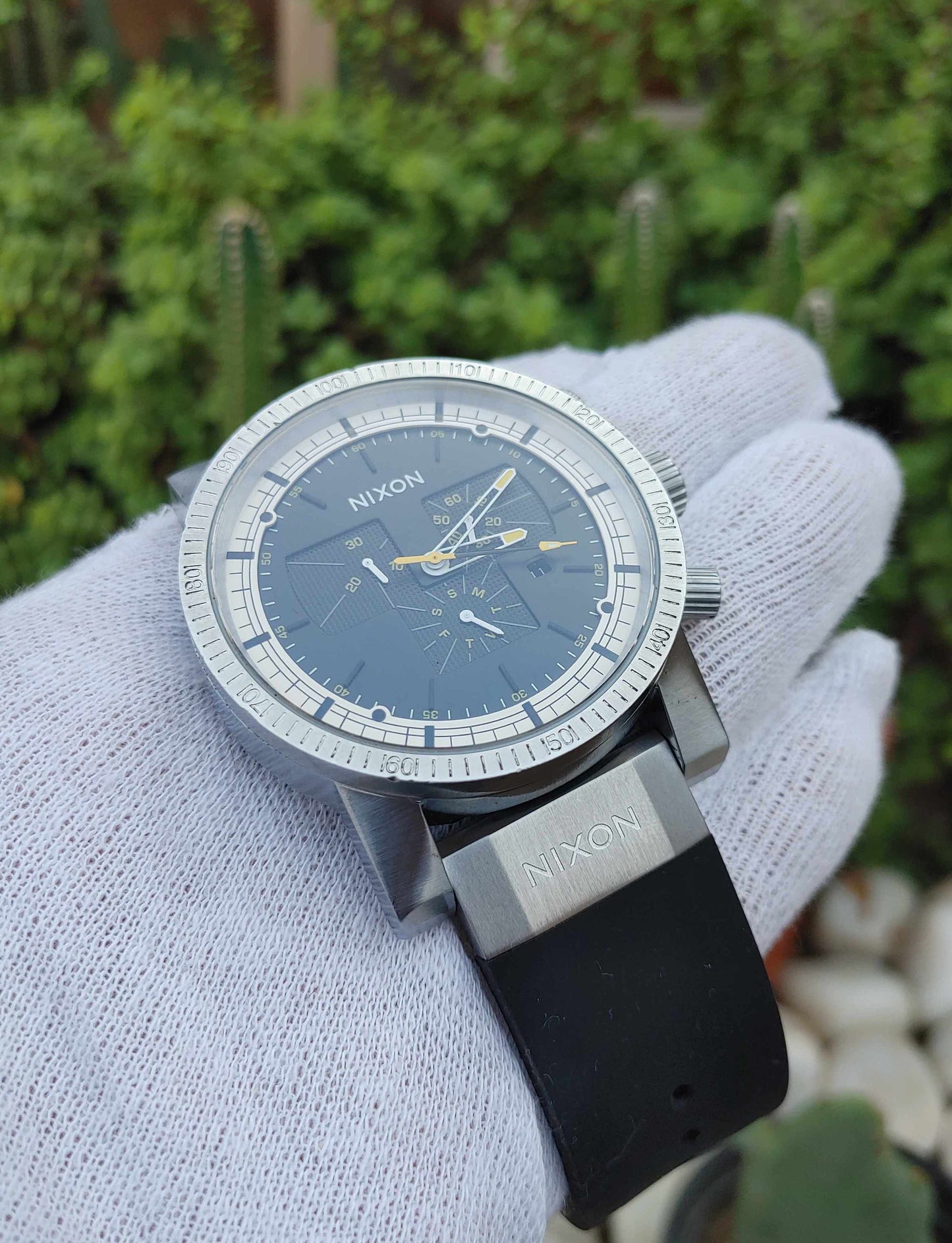 Nixon Sports Luxury 44mm Swiss Chornograph Watch