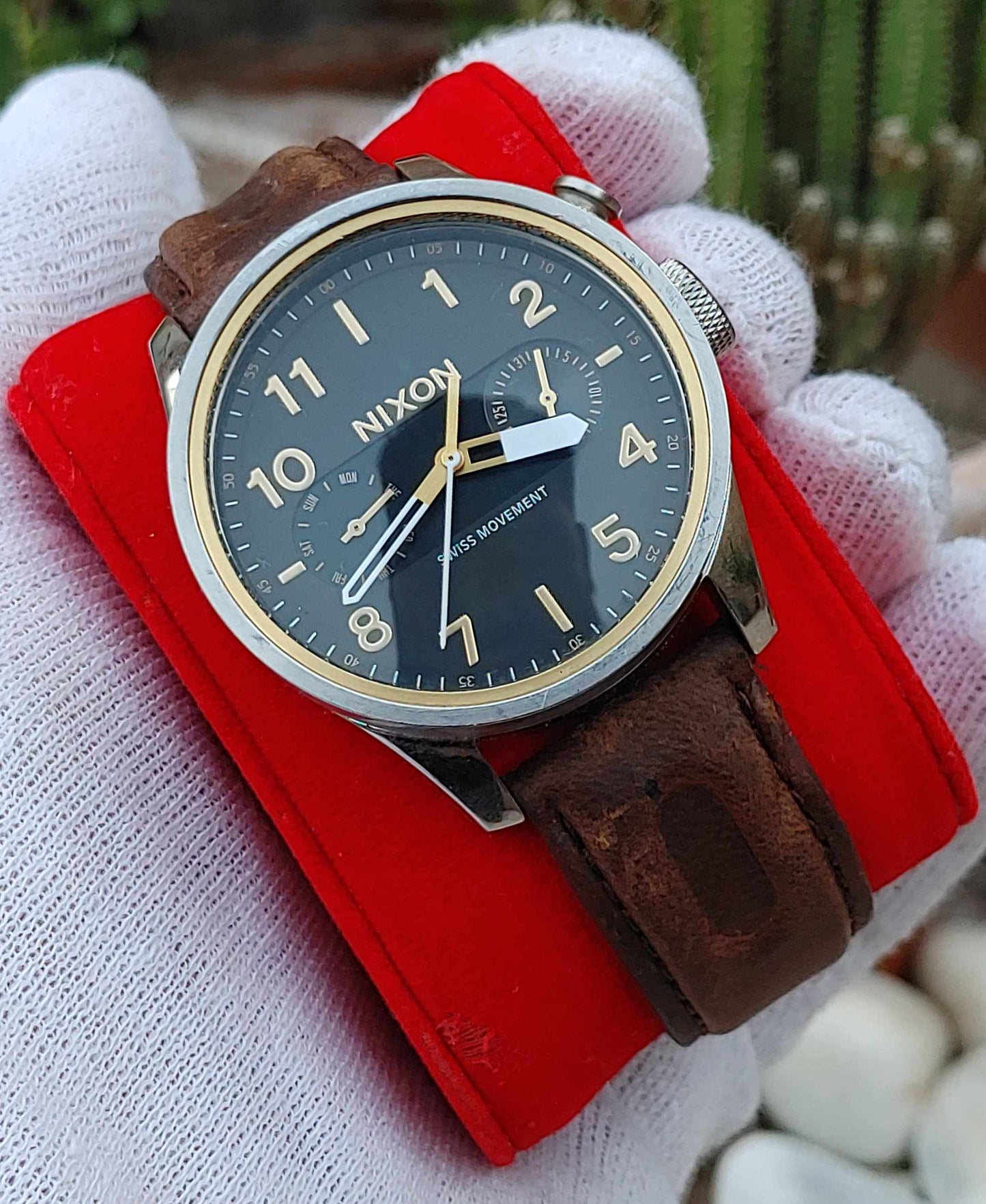 Nixon Leather Strap Wrist Watch For Men Brown Retro Strap