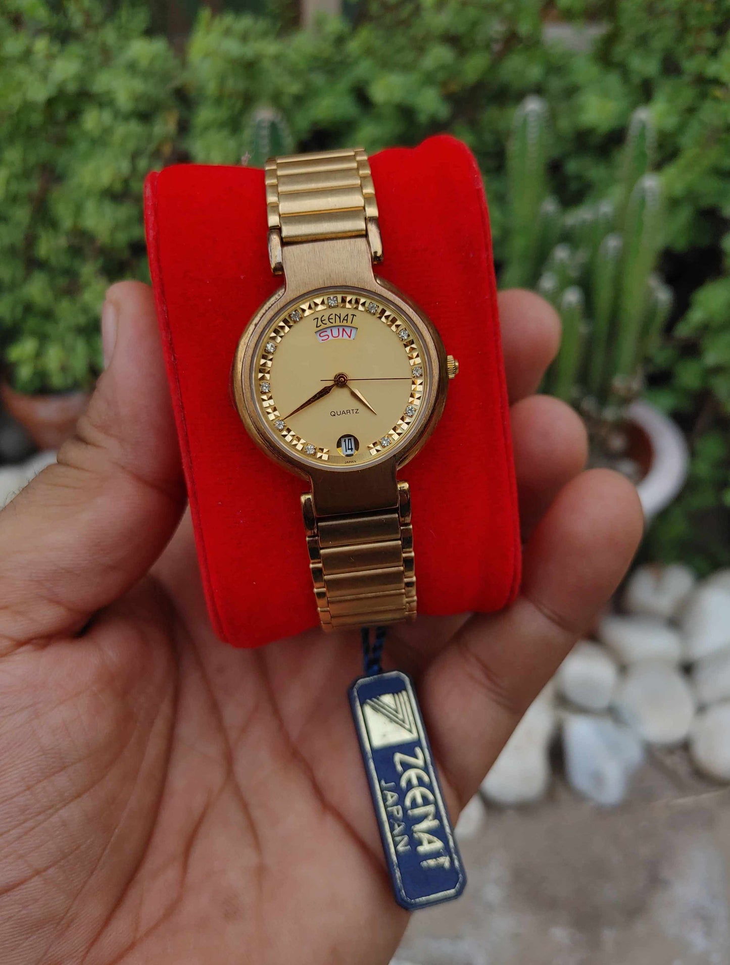 Zeenat Vintage Gold Japan Watch For Men 90s Pre Loved Watch