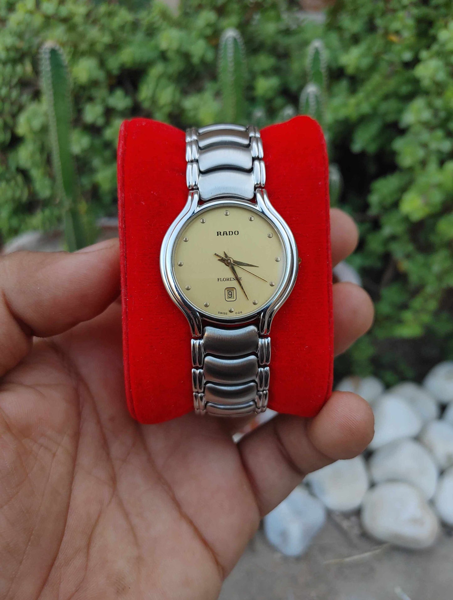 Rado Florence Swiss Quartz 38mm Wrist Watch For Men in Pristine Condition