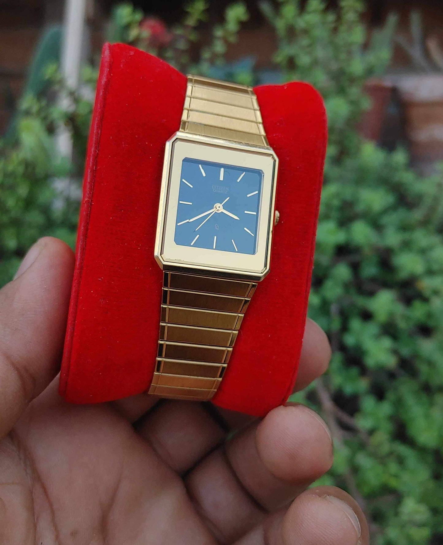 Citizen Watch From Golden Era 32mm Unisex Stainless Steel Tank Shape 90s Vintage Model