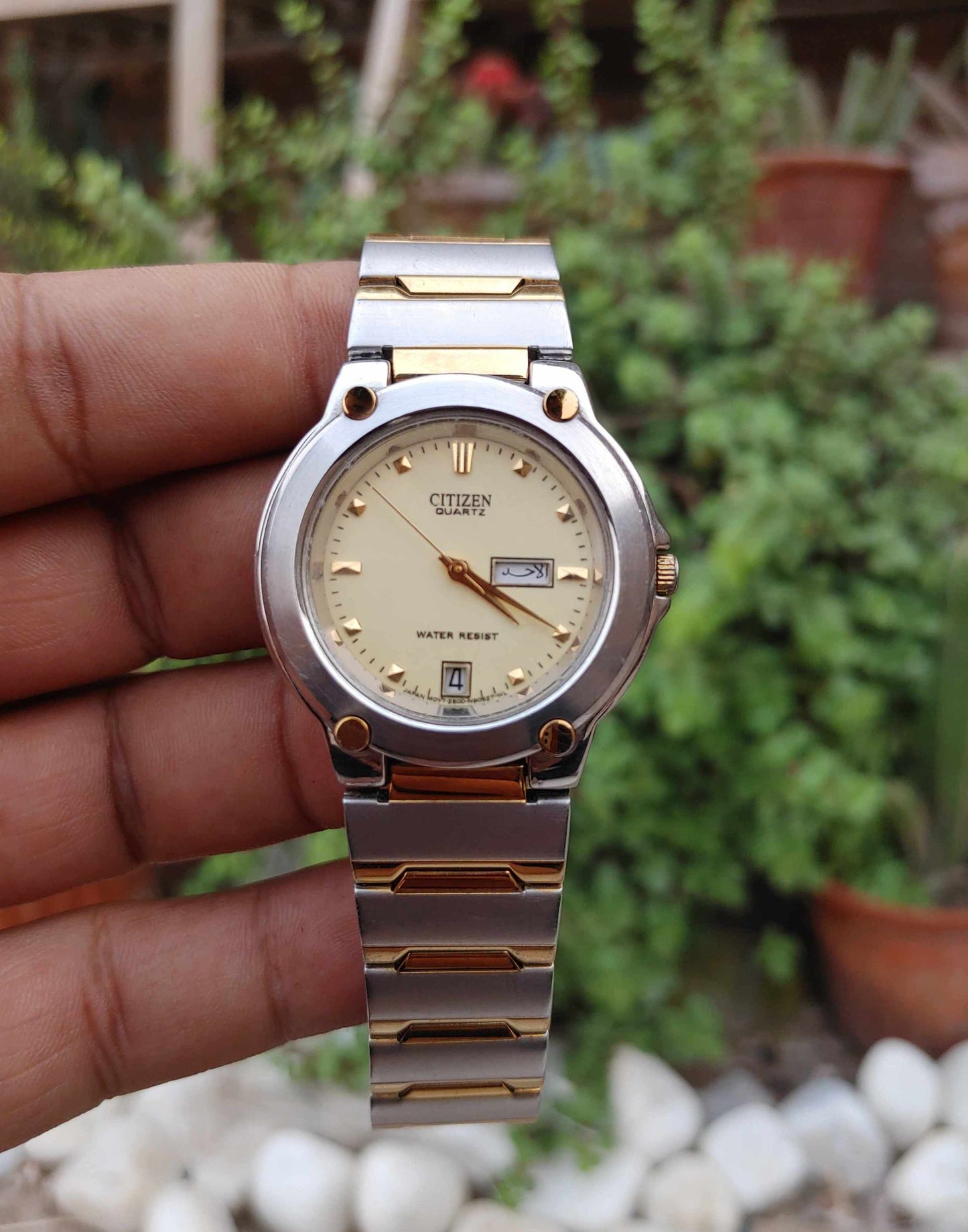 Vintage Citizen Two Tone With Day Day Arabic English