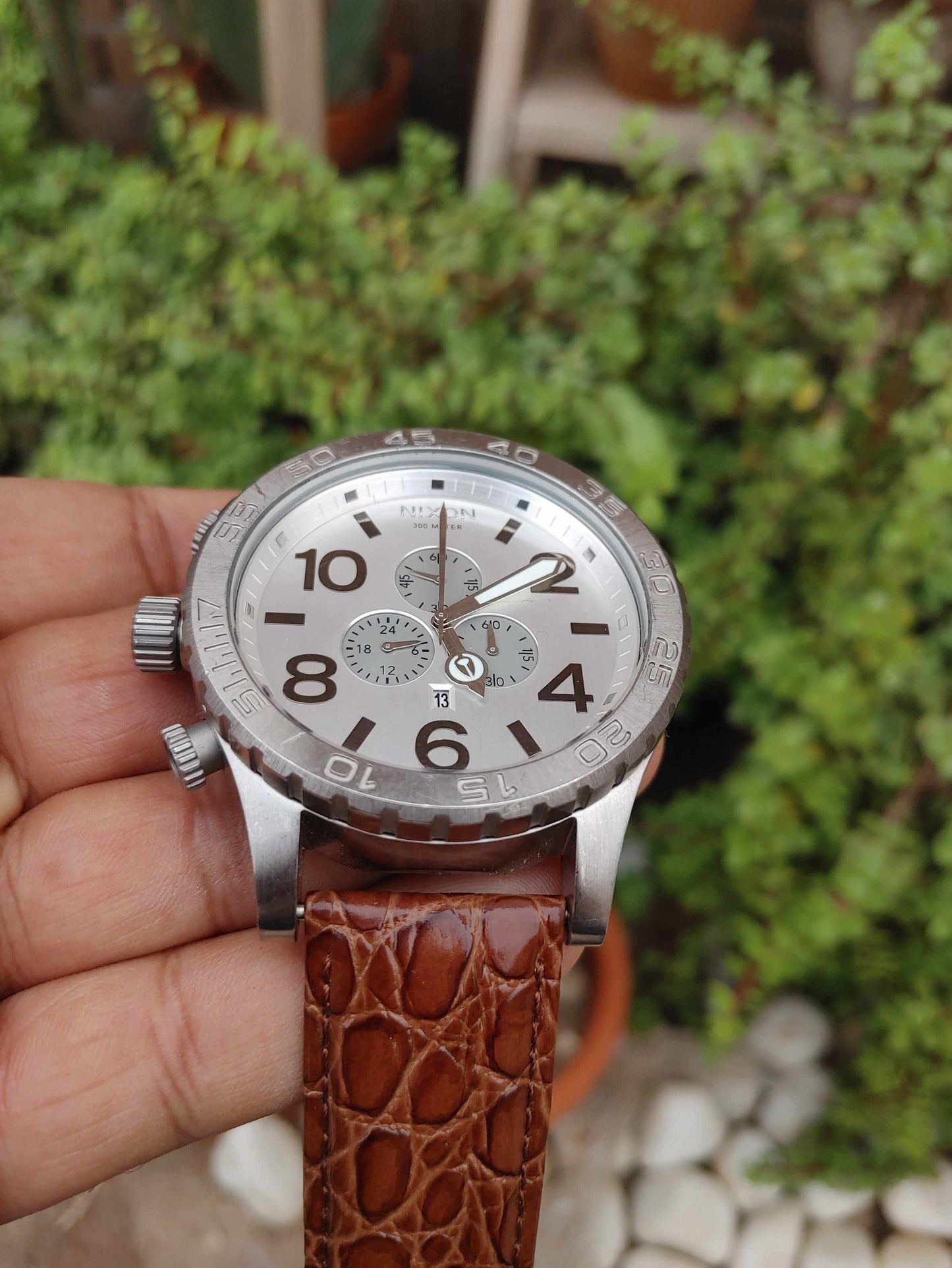 Nixon Right Hand Crown 4rmm Leather Strap Sports Watch For Men