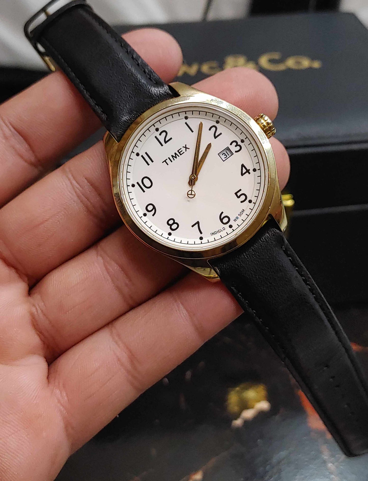 Timex Indiglo WR50m Cr2016 Cell 40mm Case Diameter 40mm Dress Watch For Men