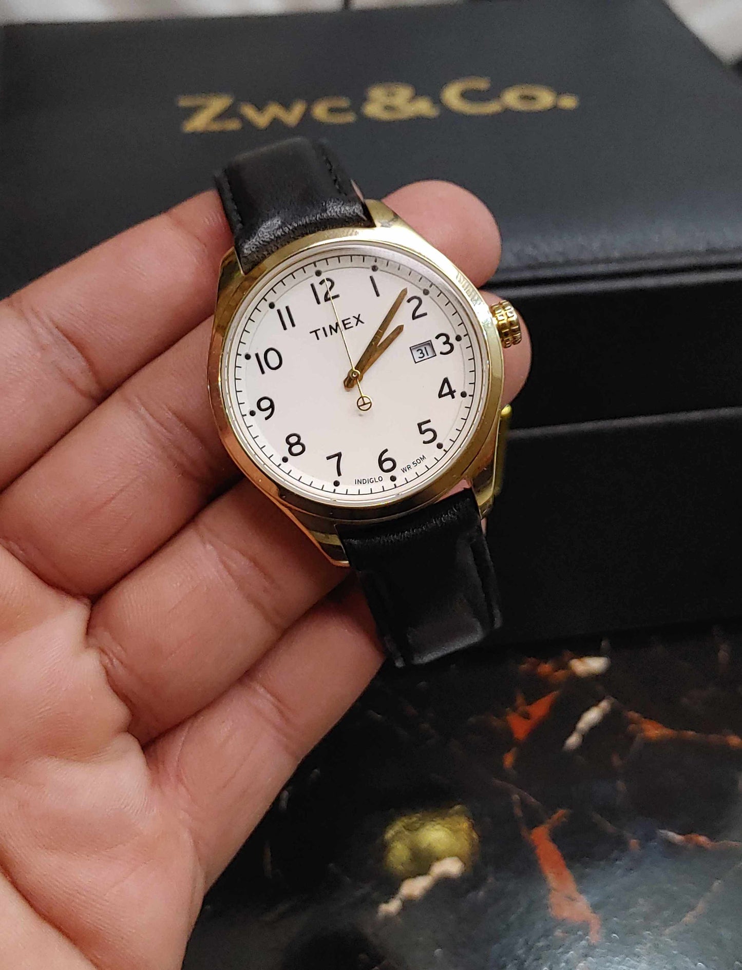 Timex Indiglo WR50m Cr2016 Cell 40mm Case Diameter 40mm Dress Watch For Men