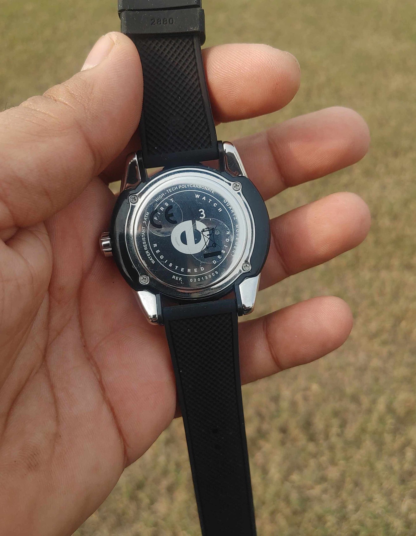 E3 Wrist Watch For Men in Rubber Straps