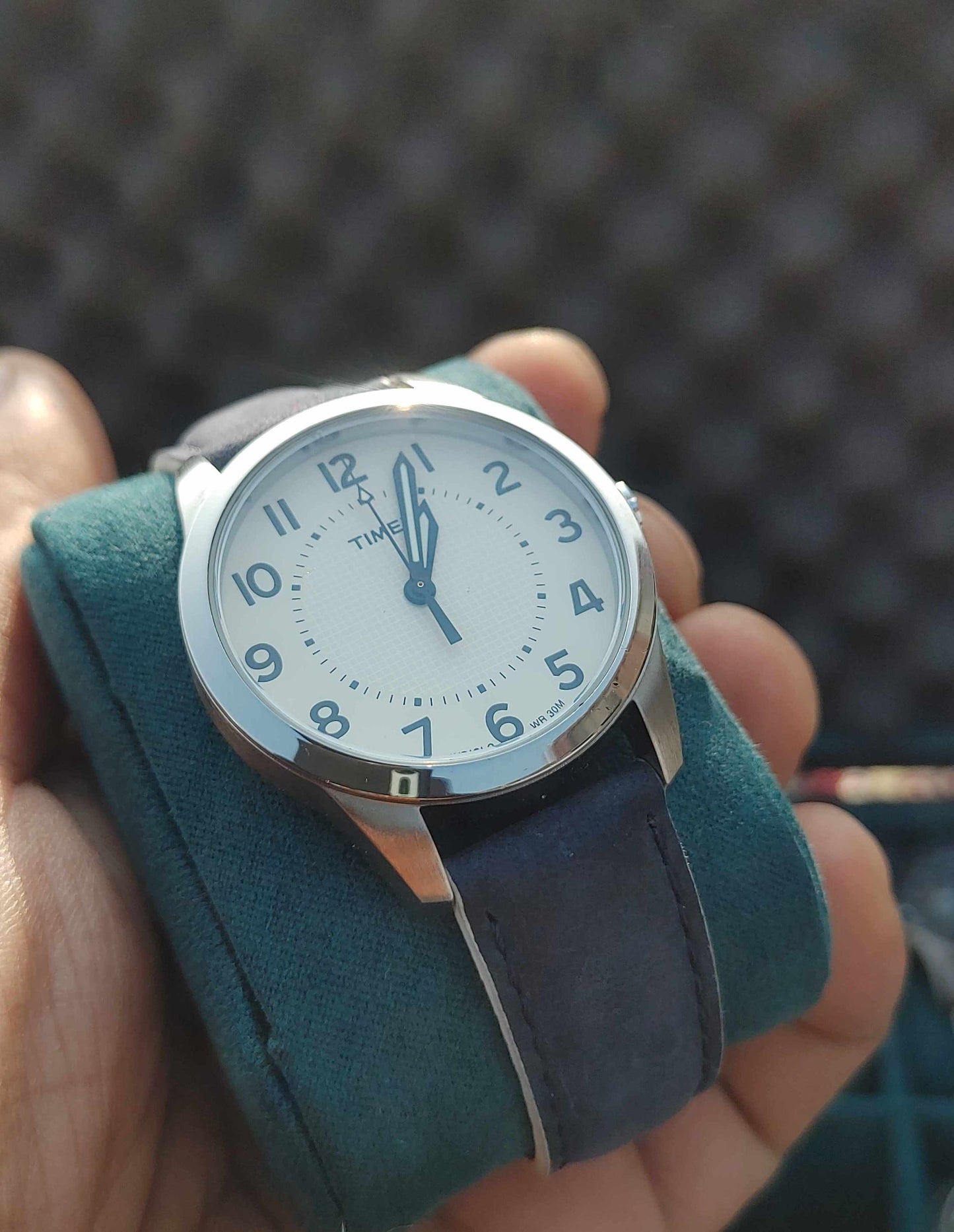 Timex Uk Indiglo WR30m Cr2016 Leather Strap Watch For Men