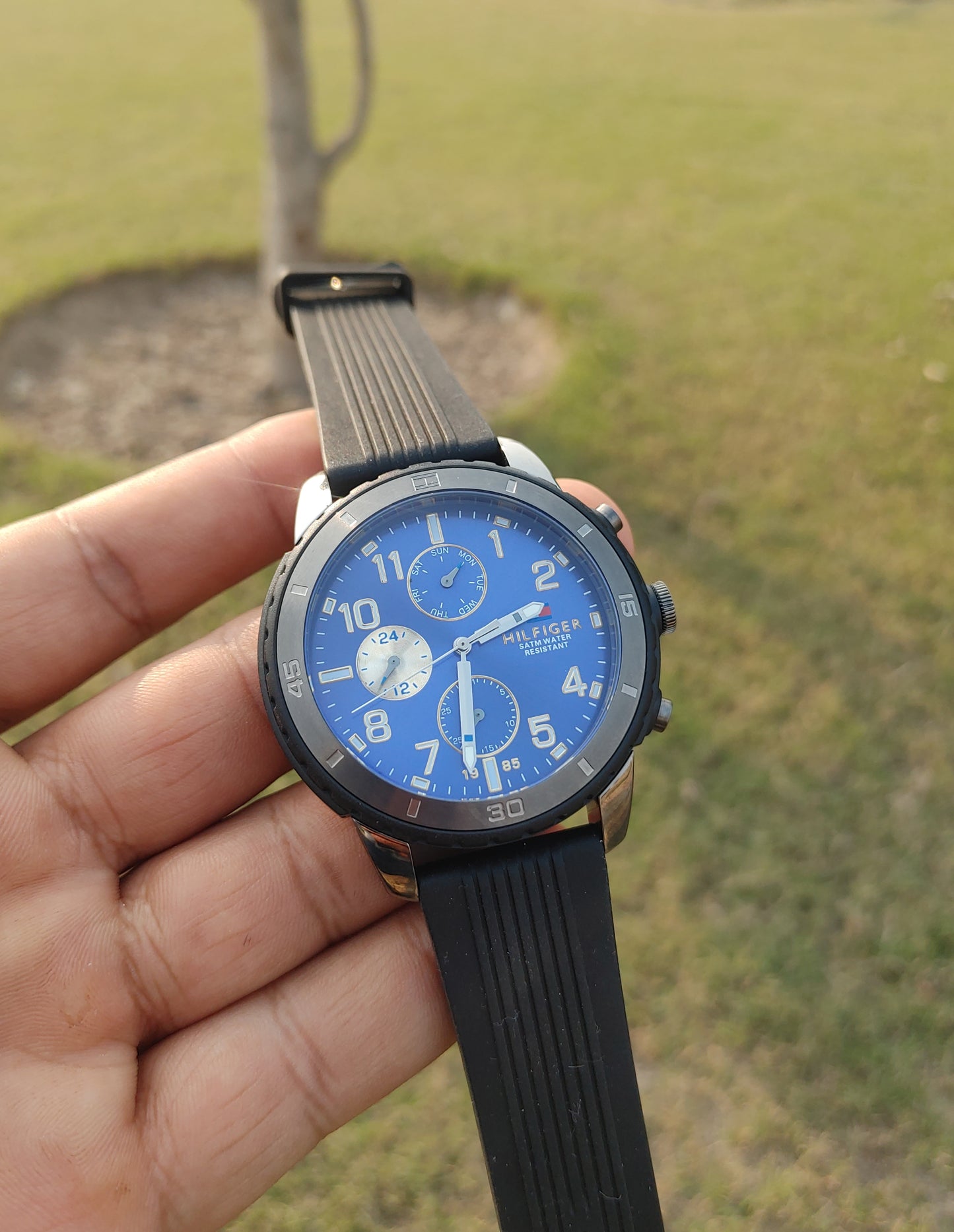Tommy Hilfiger Black Case Blue Rubber Strap Date o Graph Watch For Men Quartz Japan Movement Grey Layer Bazel