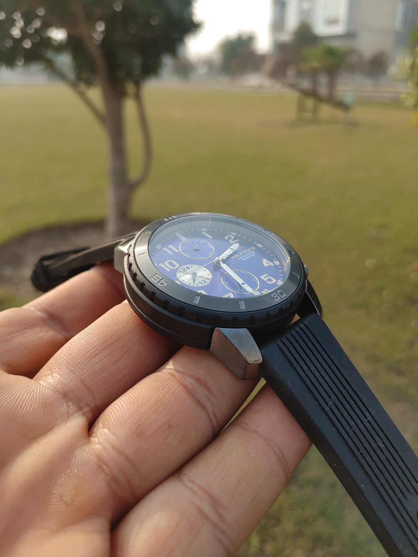 Tommy Hilfiger Black Case Blue Rubber Strap Date o Graph Watch For Men Quartz Japan Movement Grey Layer Bazel