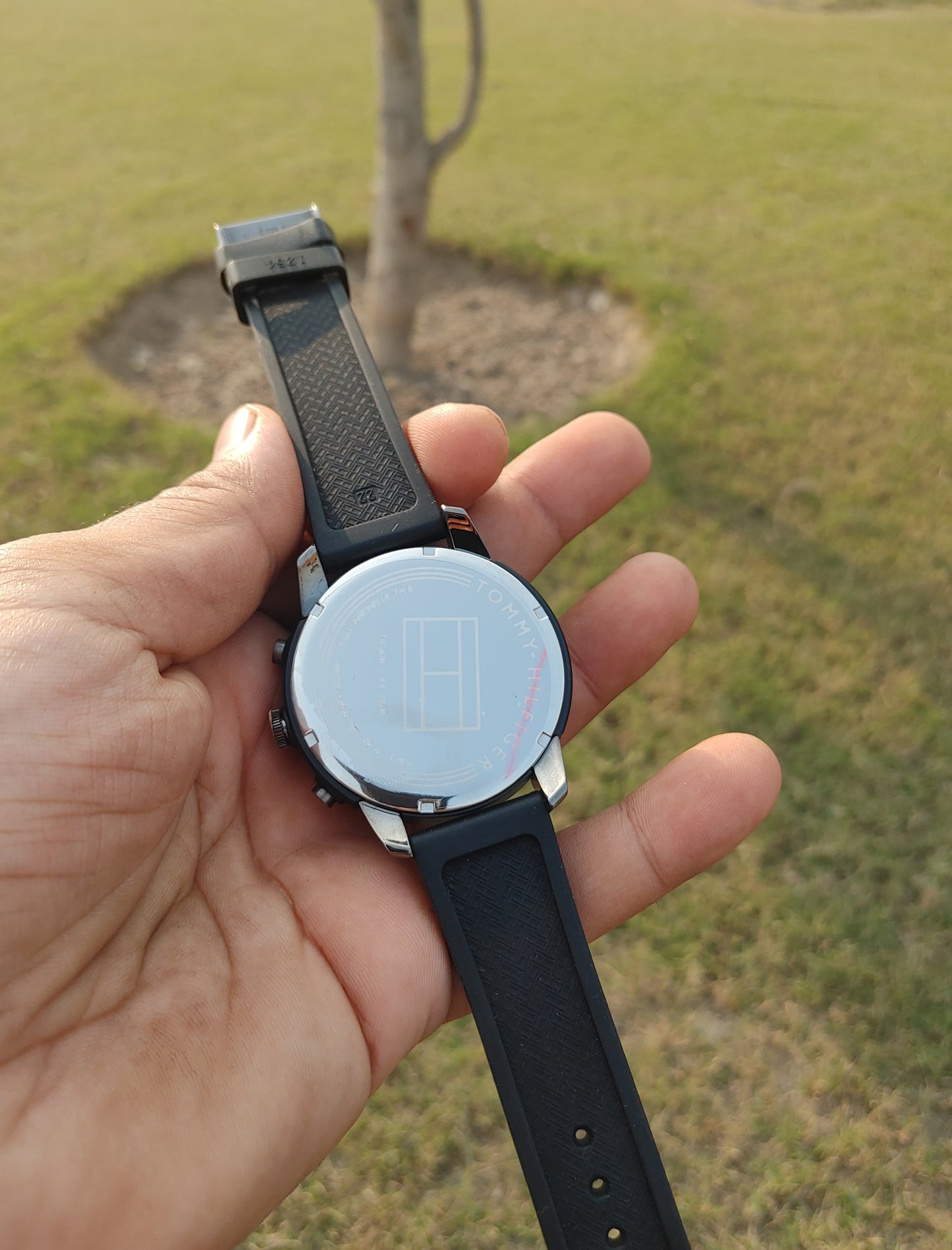 Tommy Hilfiger Black Case Blue Rubber Strap Date o Graph Watch For Men Quartz Japan Movement Grey Layer Bazel