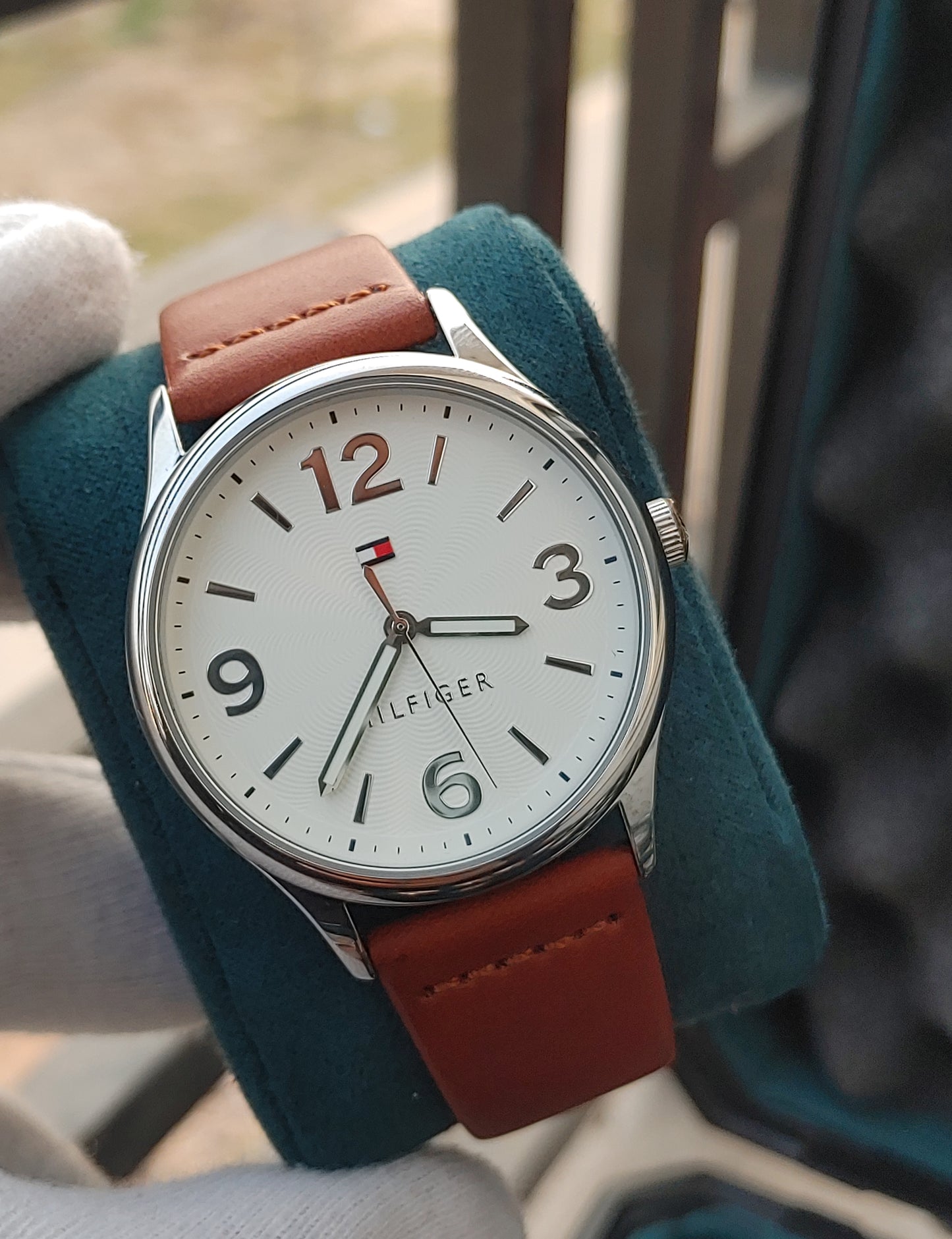 Tommy Hilfiger TH.269.3.95.1860 Leather Strap Watch