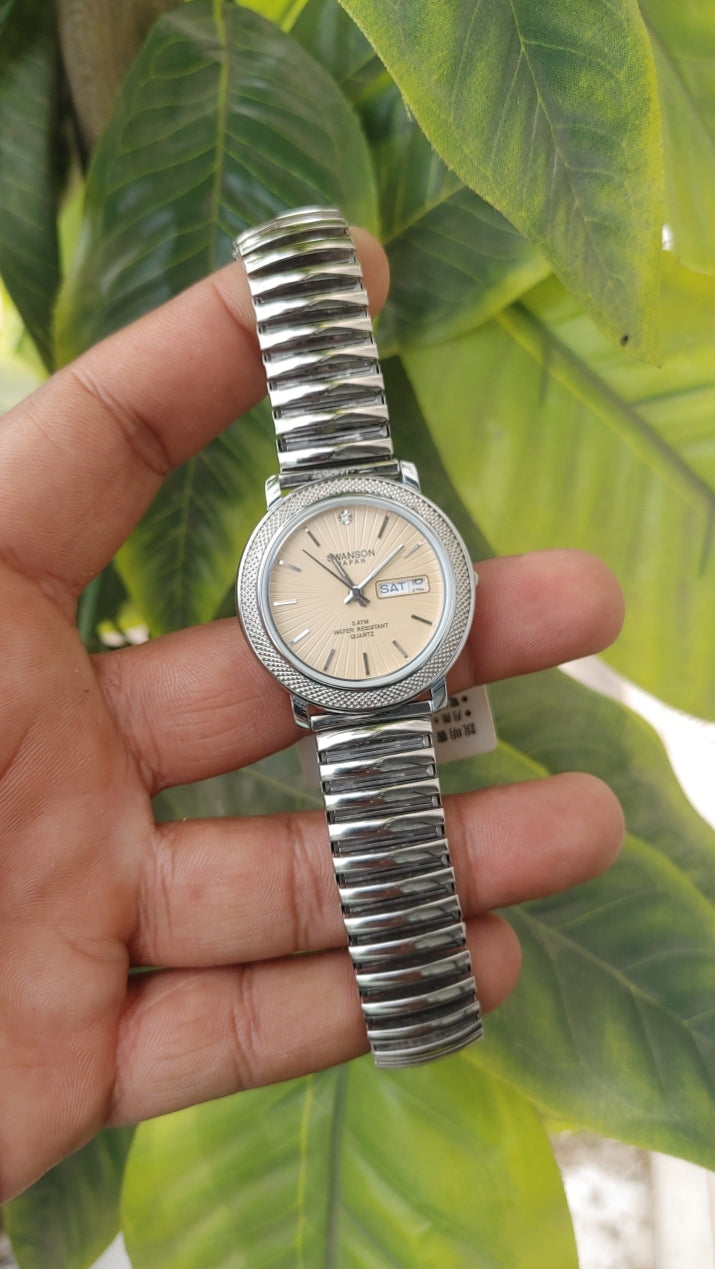 Swanson 5y23-8A60 Flexible Braclet Watch
