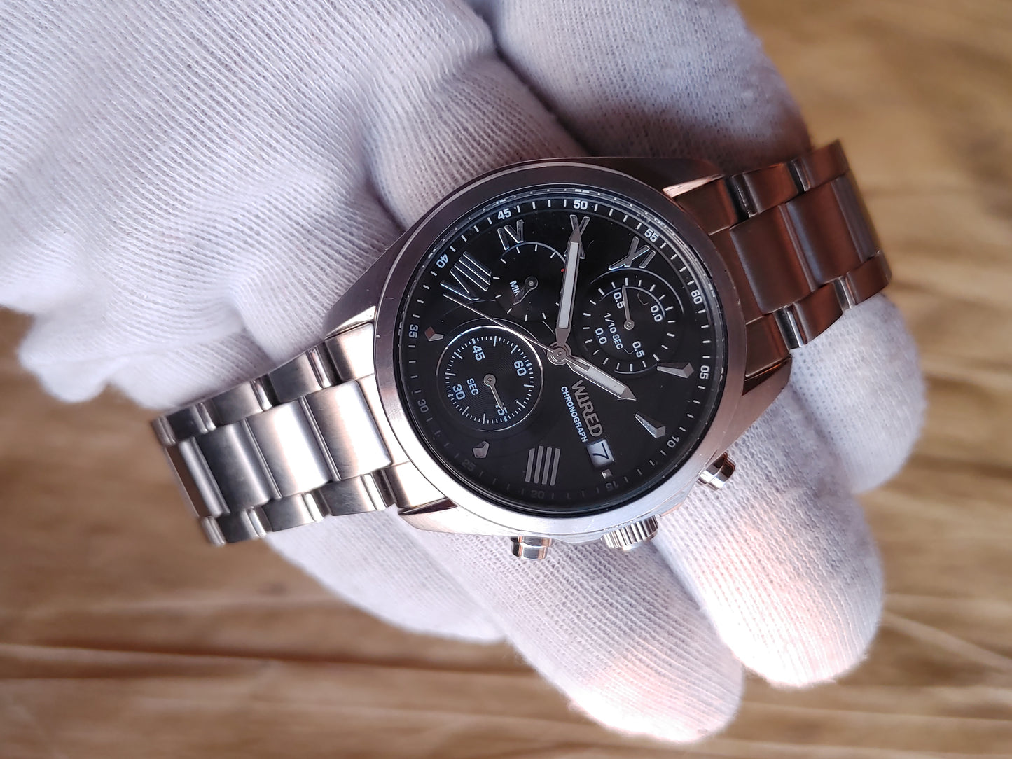 Wired VD57-KZ10 Chornograph Watch