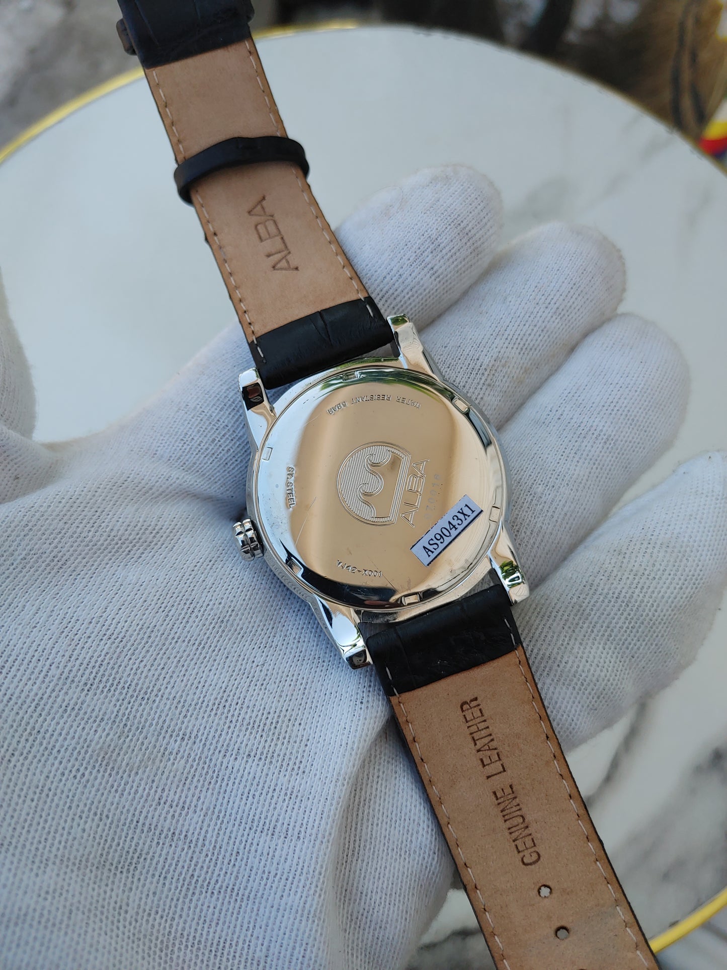 Alba AS9043X1 – Stylish Men's Quartz Watch with Stainless Steel Case