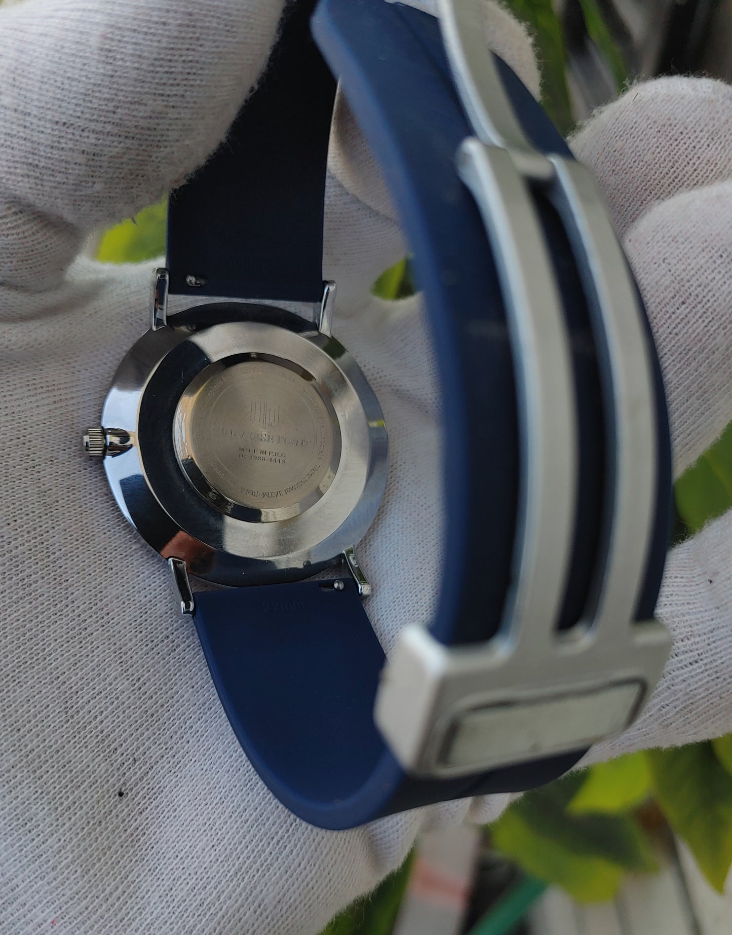 Universe Point Rubber Strap Master Magnetic Lock Watch