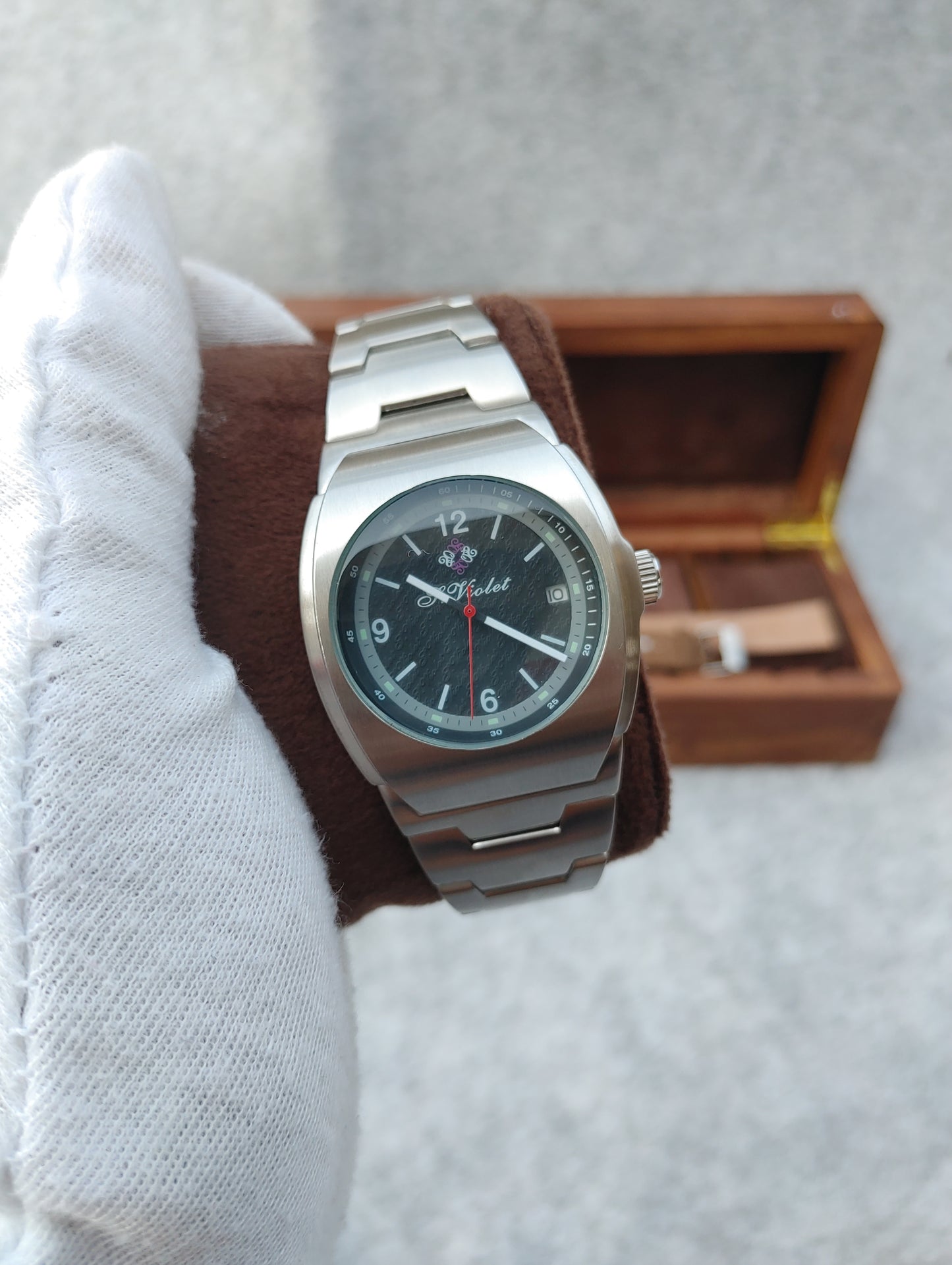 J.Violet Automatic Watch