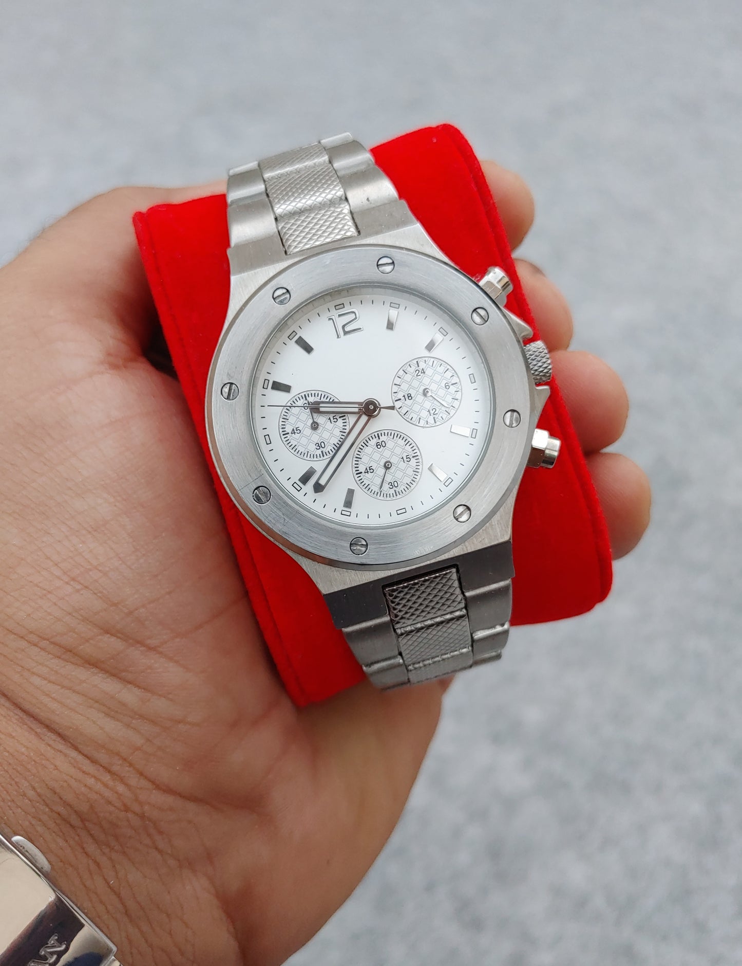 Branded Chrnograph Men's Stainless-steel Watch