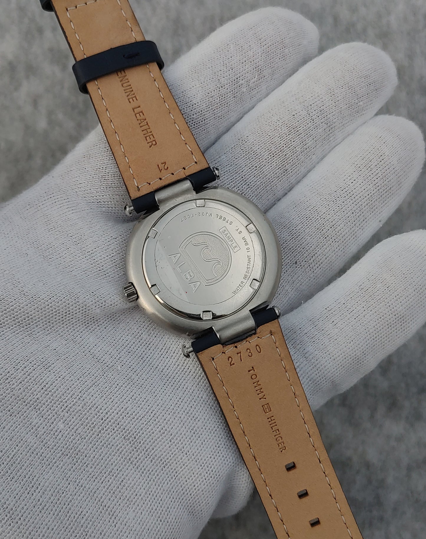 Alba 10 Bar Vj32-x027 Men's Leather Strap Watch