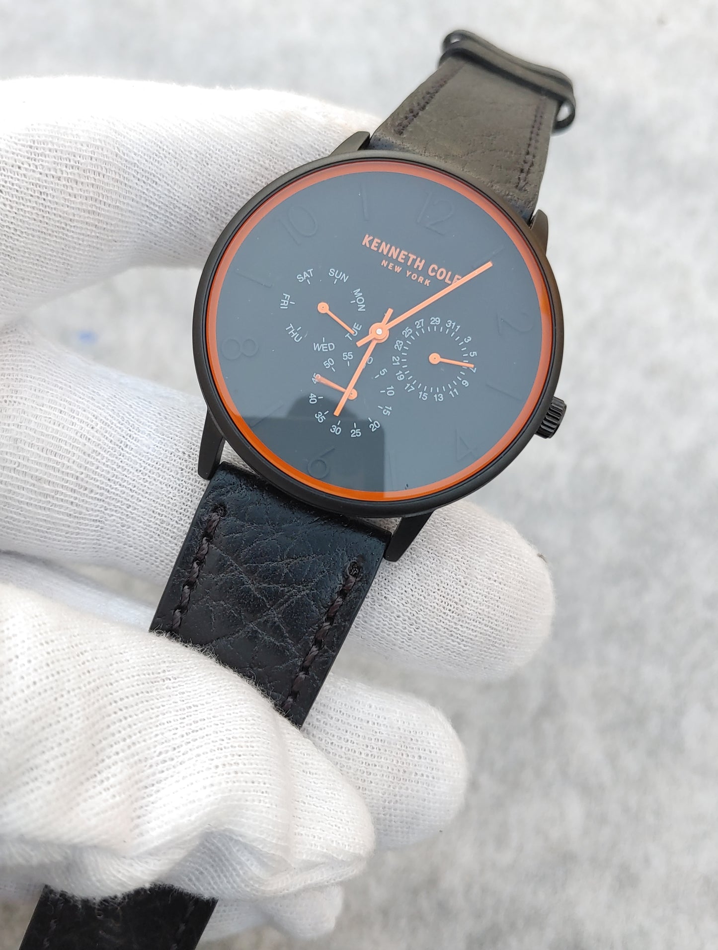 Kenneth Cole Men's Black Watch KC51039006 – 42mm Quartz Leather Strap