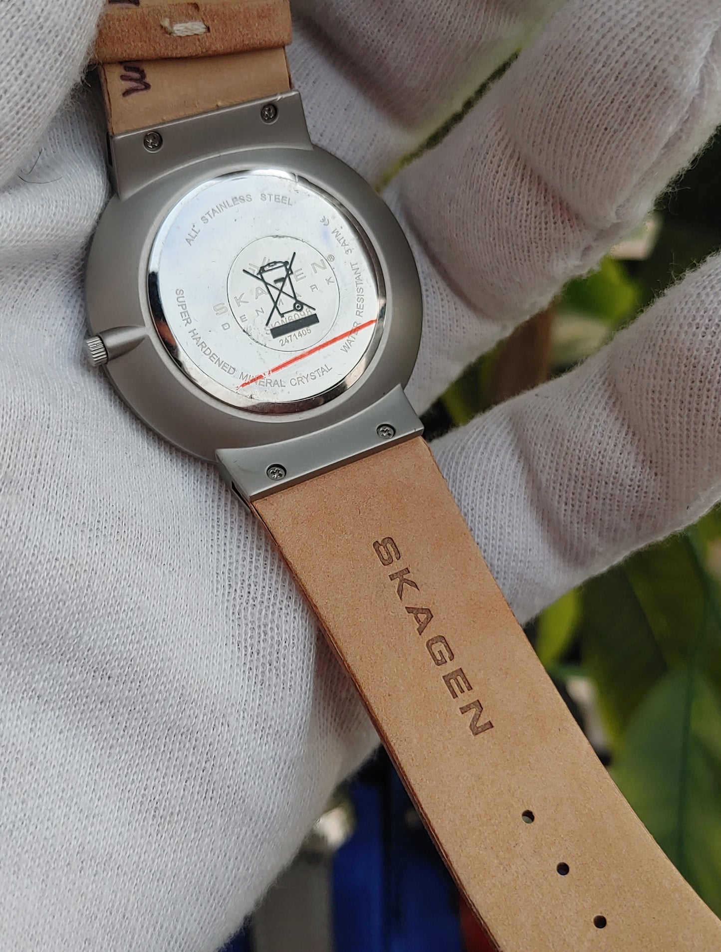 Skagen Men's Classic Watch – Ultra-Slim, Minimalist Design (Model SKW6082)