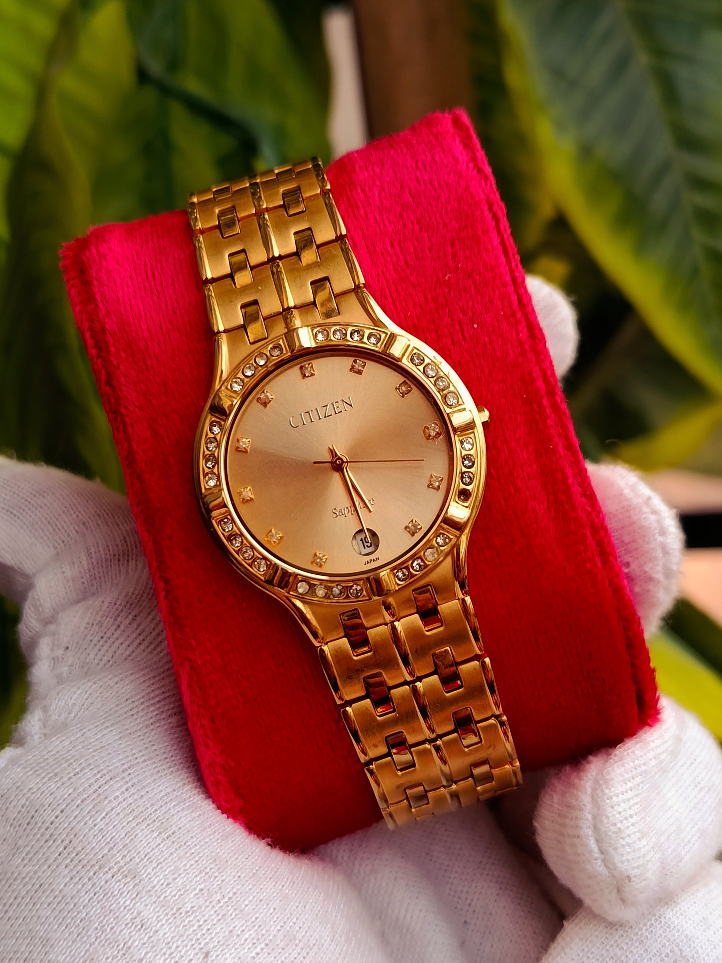 Citizen Vintage Gold Colour Quartz Diamond Bazel Men's Watch