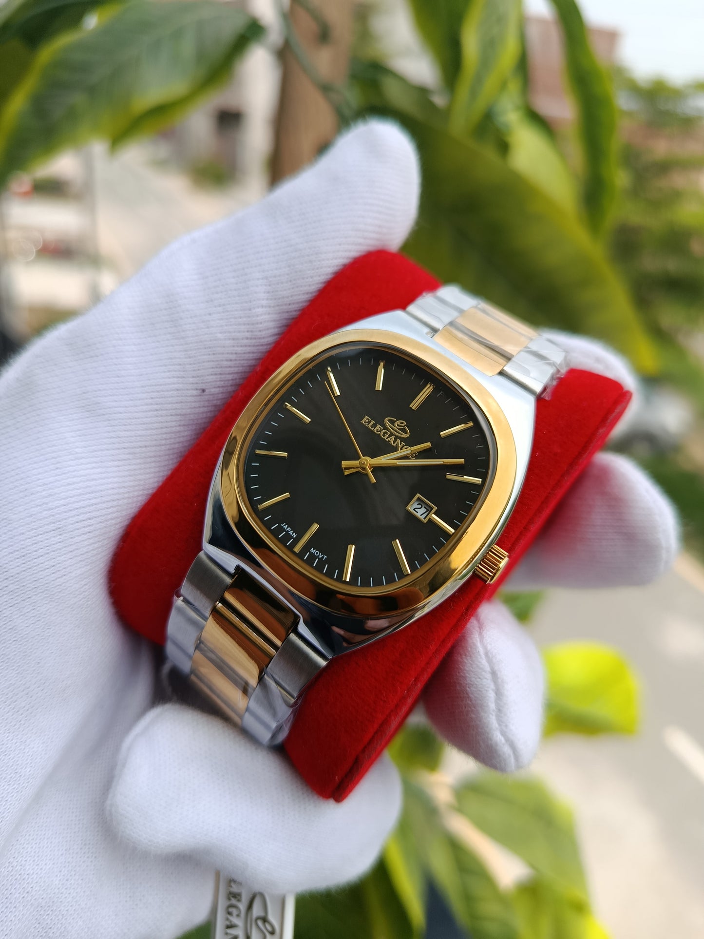 Elegance Black Dial Men's Double Tone Watch