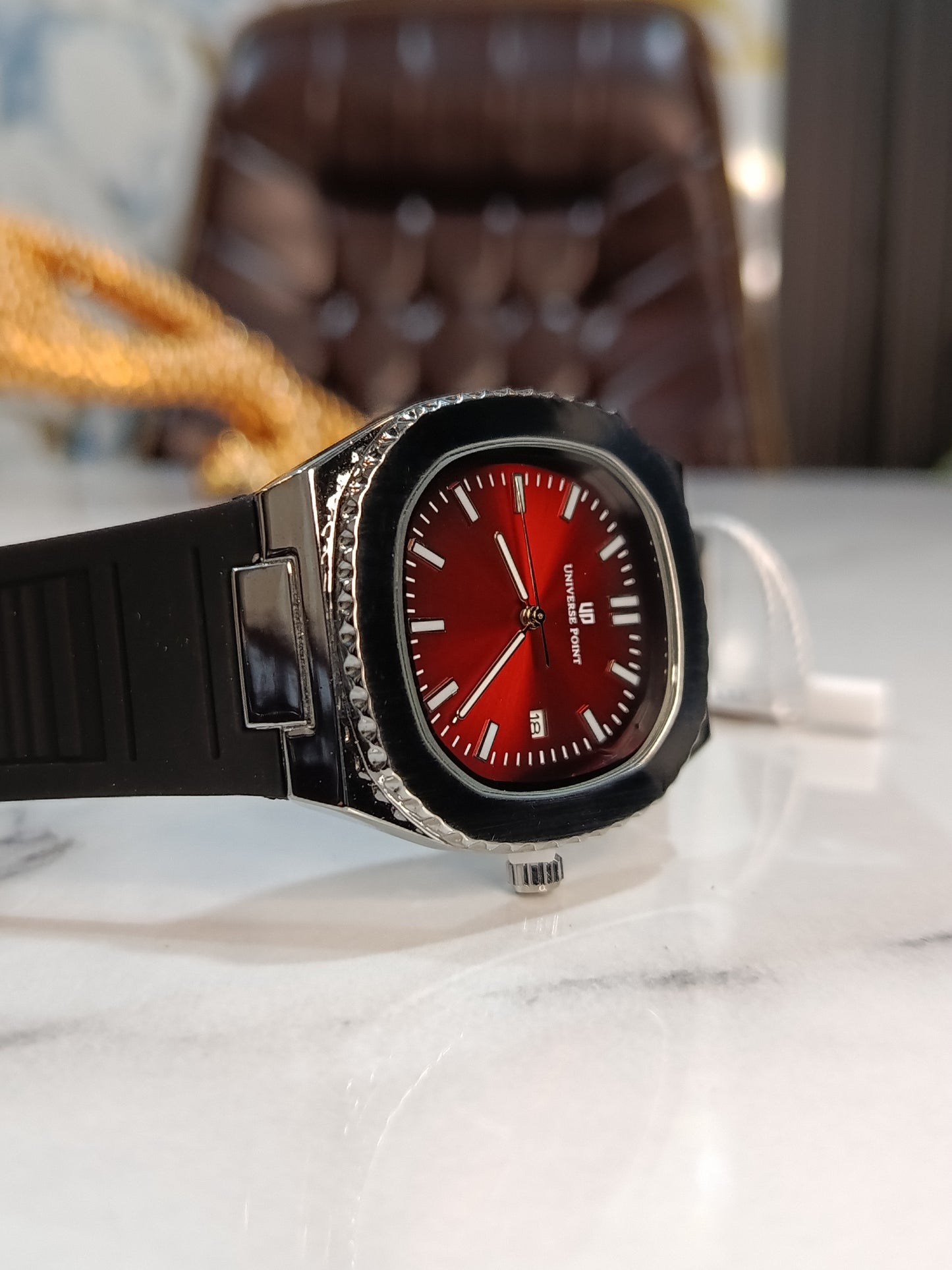 Universe Point Up-1988 1321 Men's Red Dial Watch