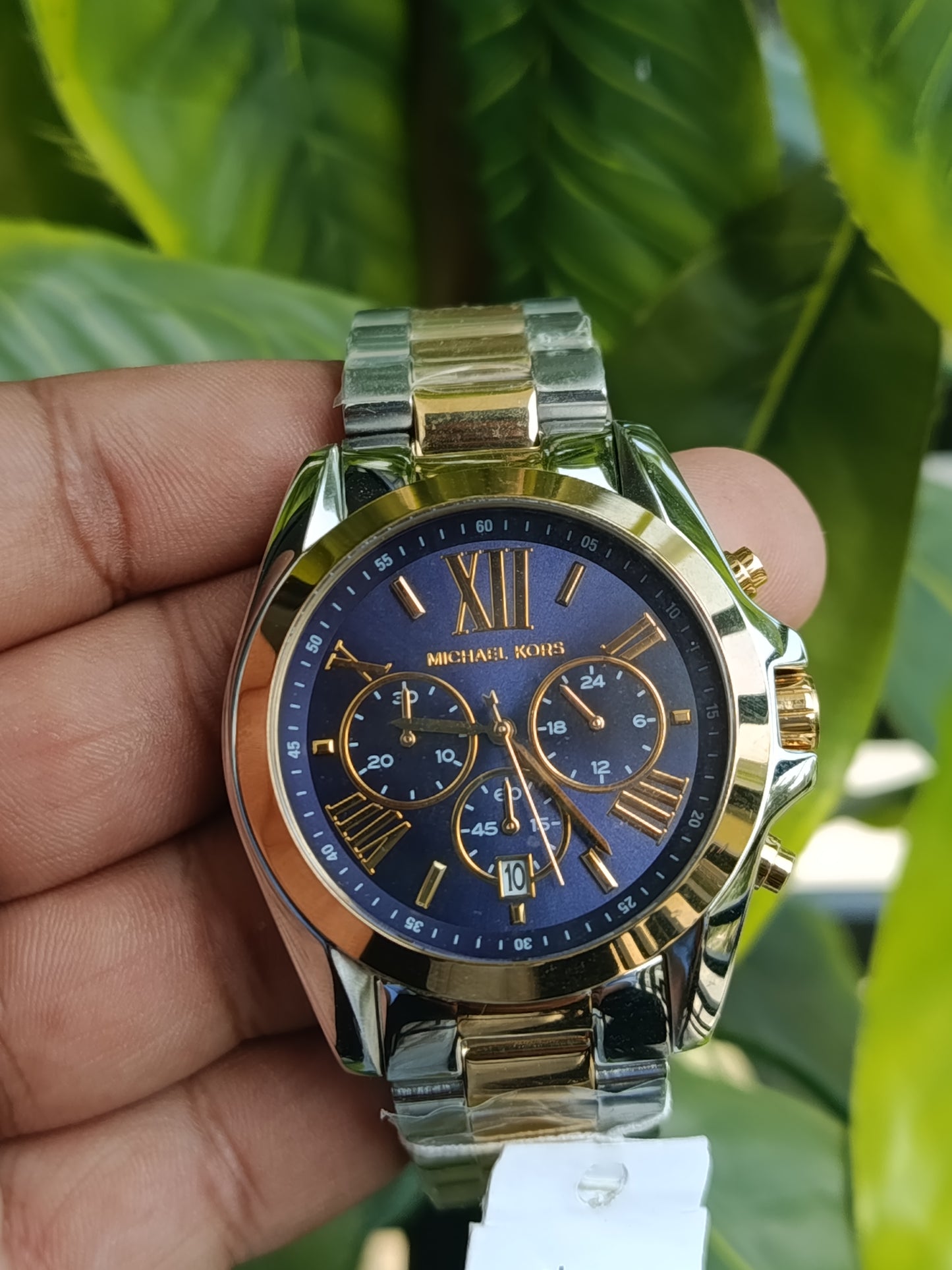 Michael Kors MK5976 Men’s Chronograph Watch – Blue Dial Two-Tone Gold & Silver Stainless Steel