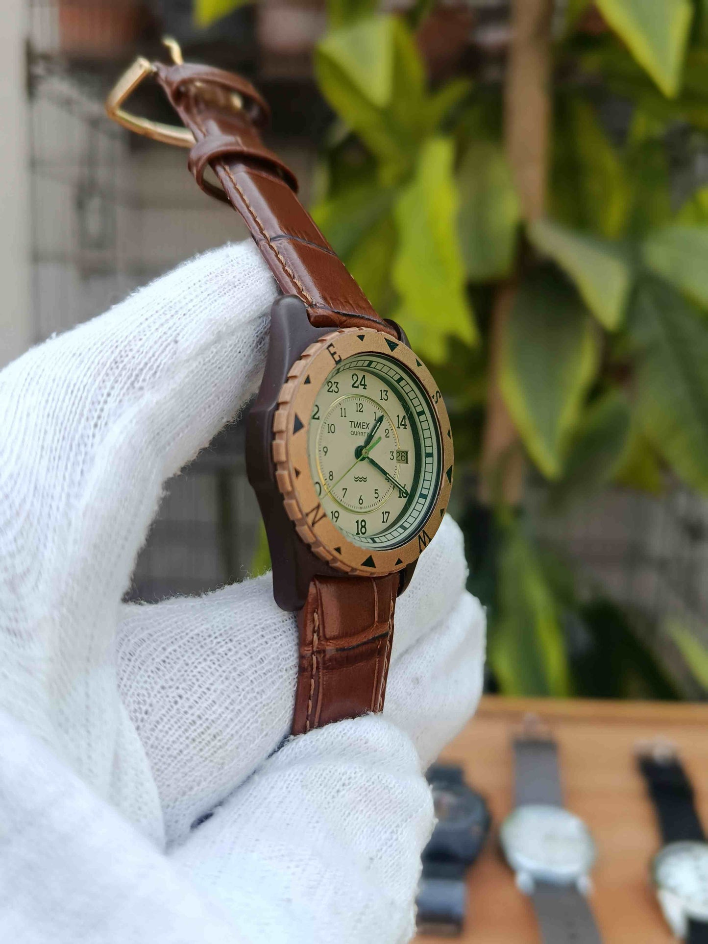 Vintage TIMEX Safari 395 LA CELL Watch – Brass Bezel, Brown Leather Strap | Classic Retro Men's Watch