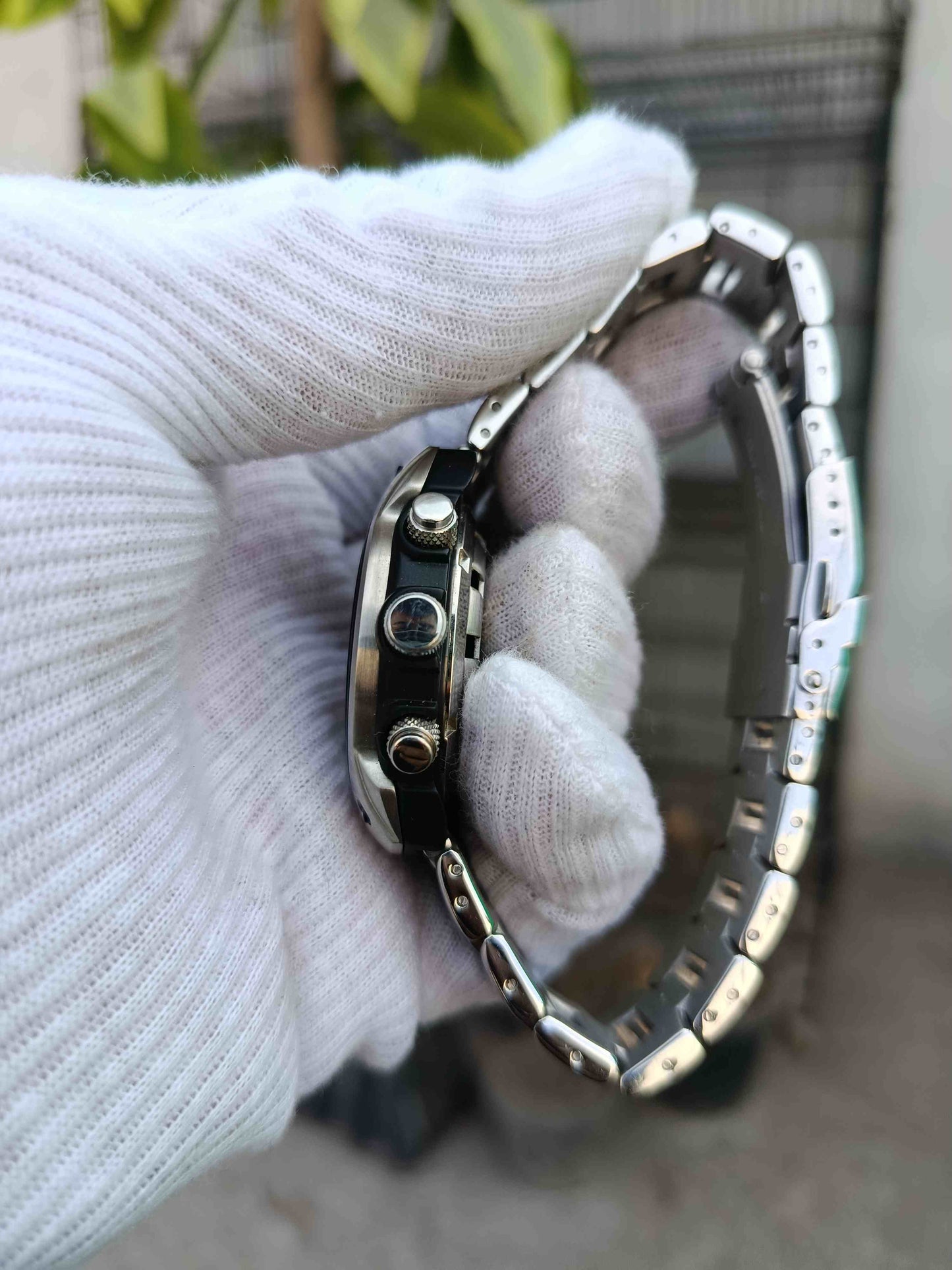 Momentus Men's Performance Chronograph – Silver & Black Industrial Style