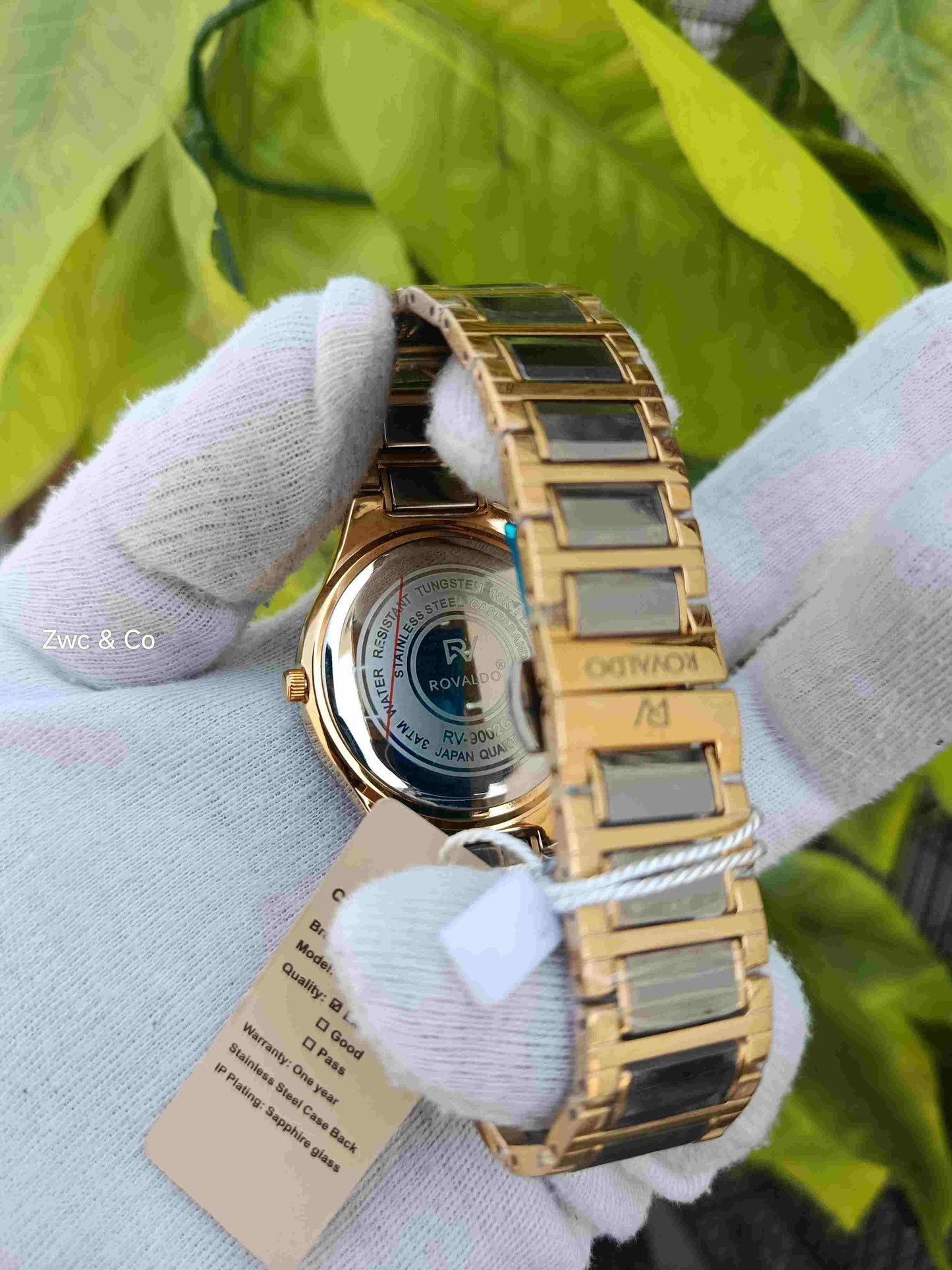 Rovaldo RV-9002 Sapphire Watch – Champagne Gold Dial, Full Crystal Ring, Rose Gold & White Ceramic Two-Tone Bracelet, Date Display
