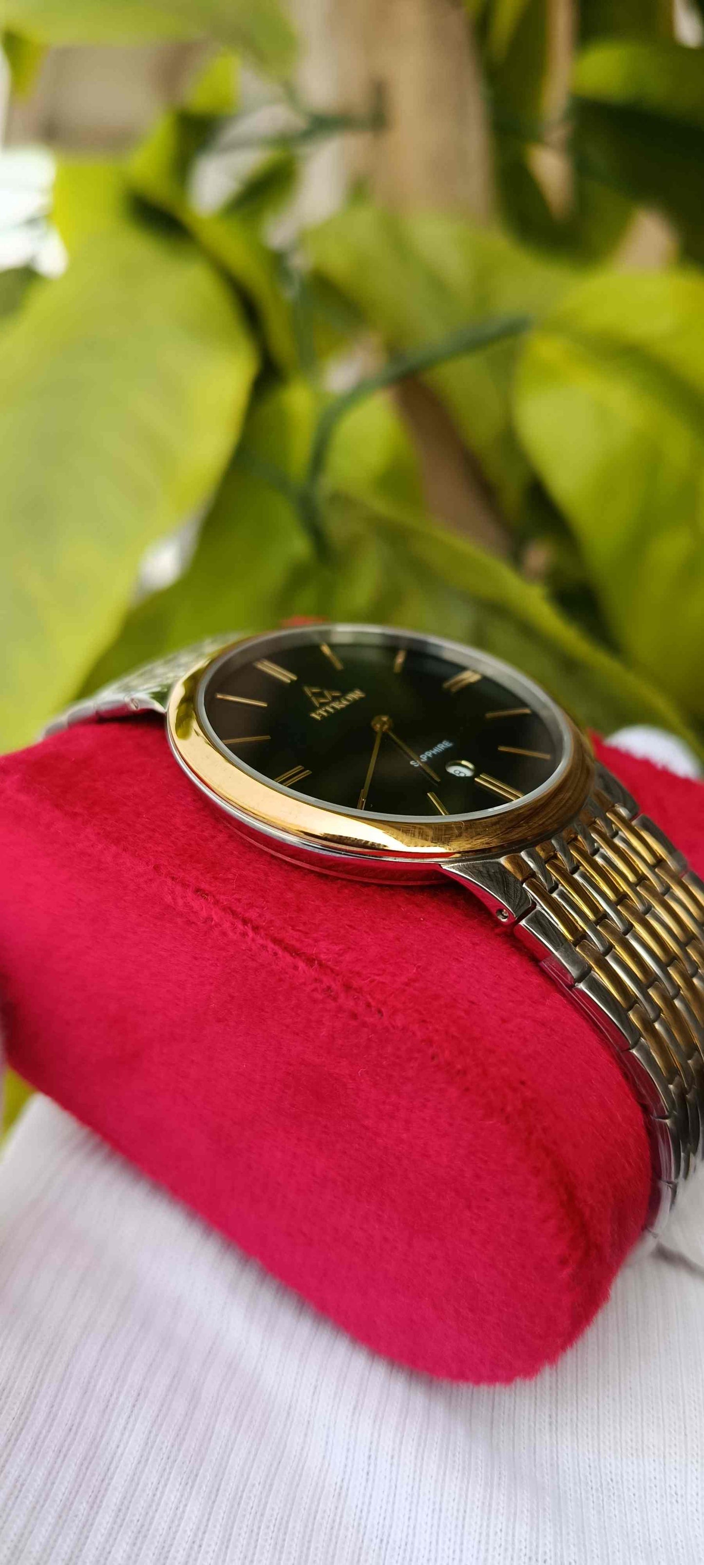 FITRON Two-Tone Black Dial Roman Numeral Sapphire Watch | Gold & Silver Stainless Steel Bracelet