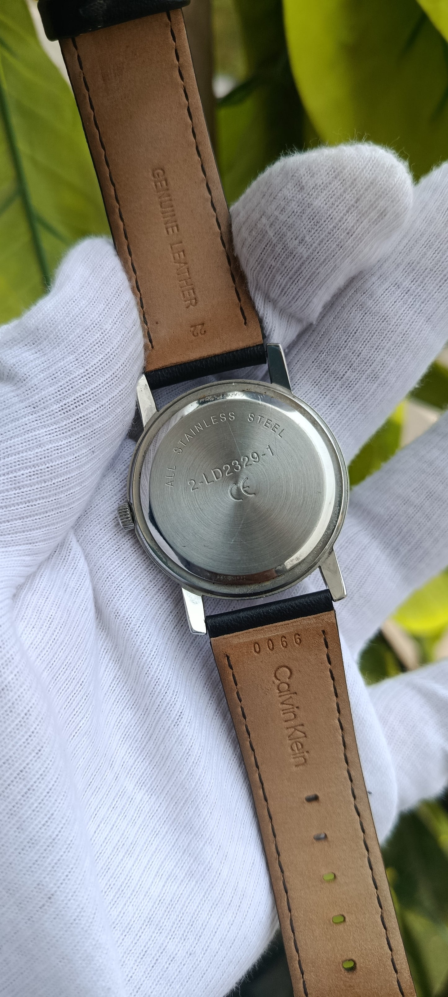 Auriol Quartz Men's Wrist Watch | Silver Dial Black Leather Strap Analog Watch