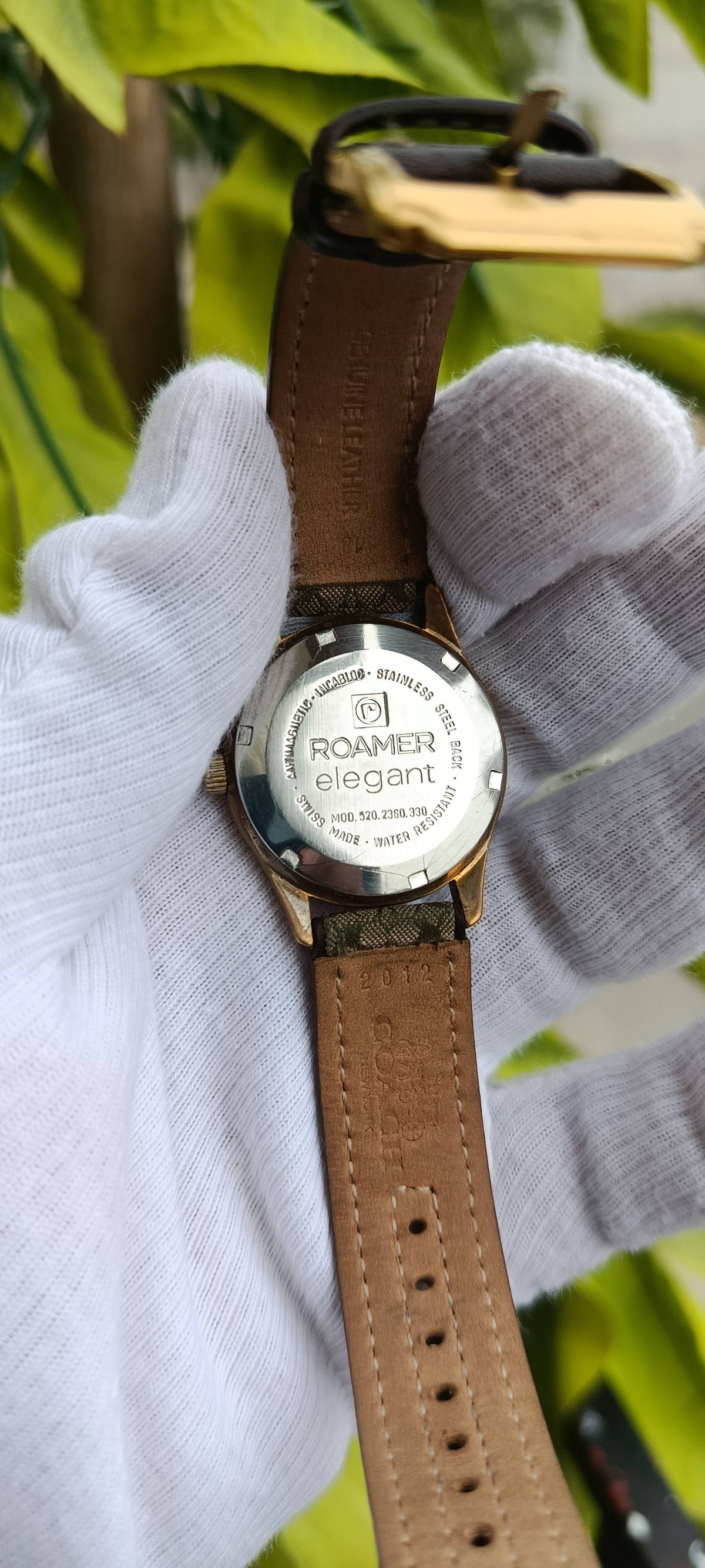 Vintage Roamer Elegant Incabloc 17 Mechanical Watch, Swiss Made, Gold-Tone Case