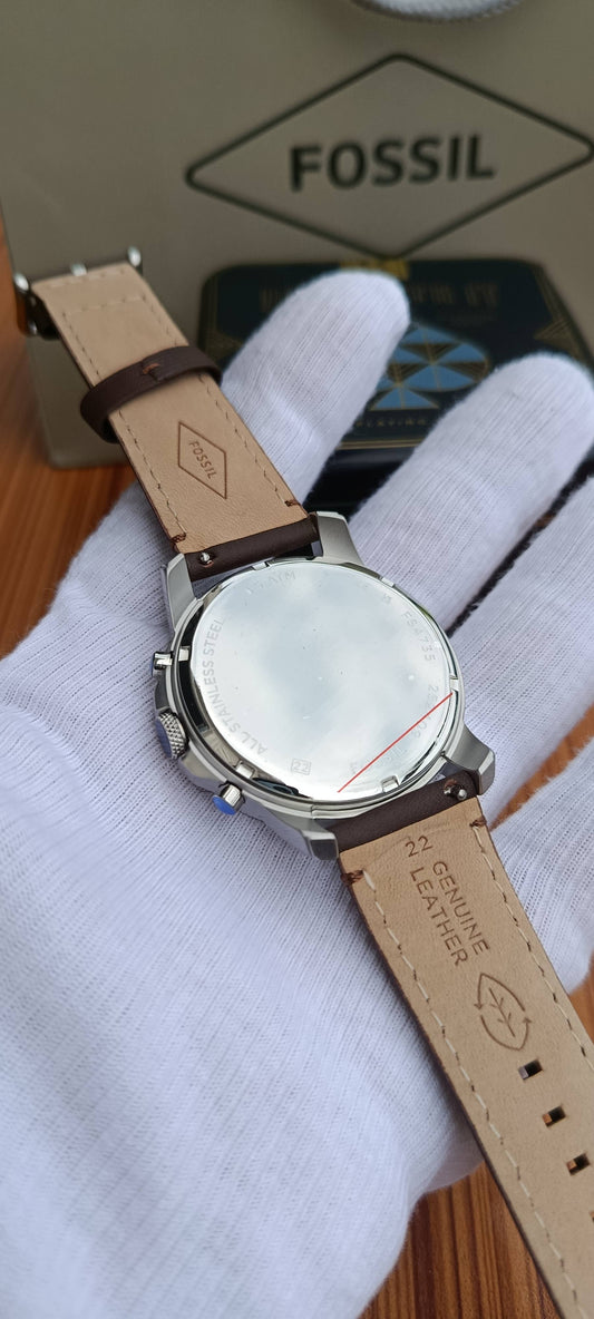 Fossil Grant Men's Chronograph Watch – Quartz Movement, Leather & Stainless Steel Strap