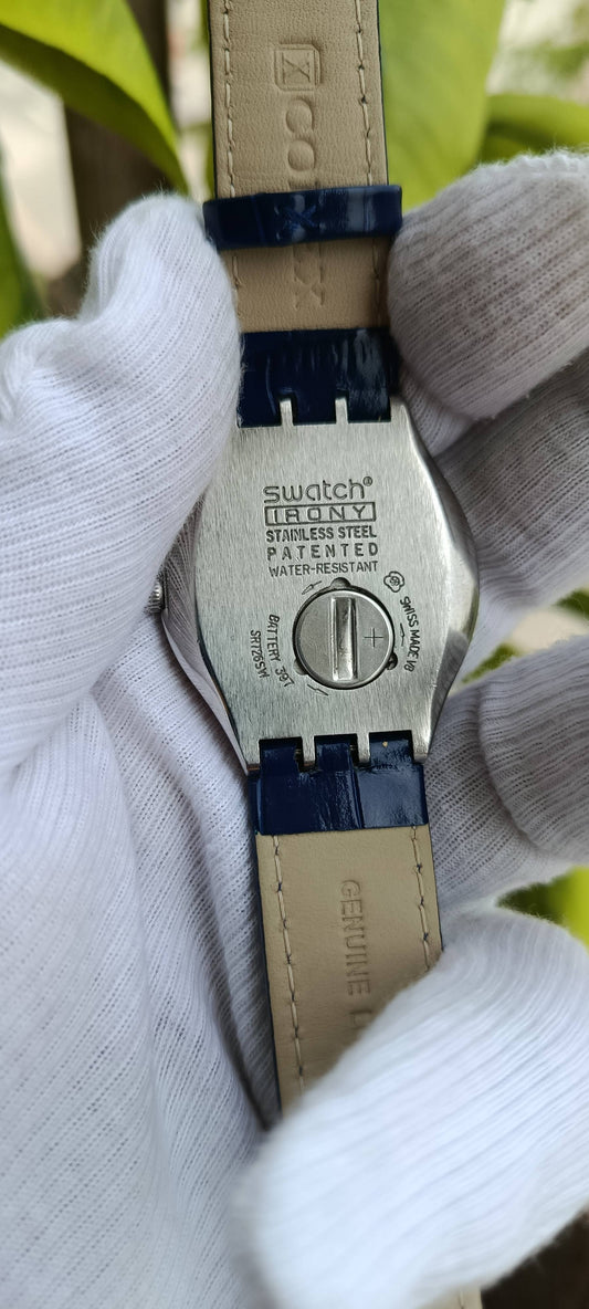 Vintage Swatch Irony Men's Watch – Black Dial, Red Second Hand, Blue Croc-Embossed Leather Strap, Swiss Made