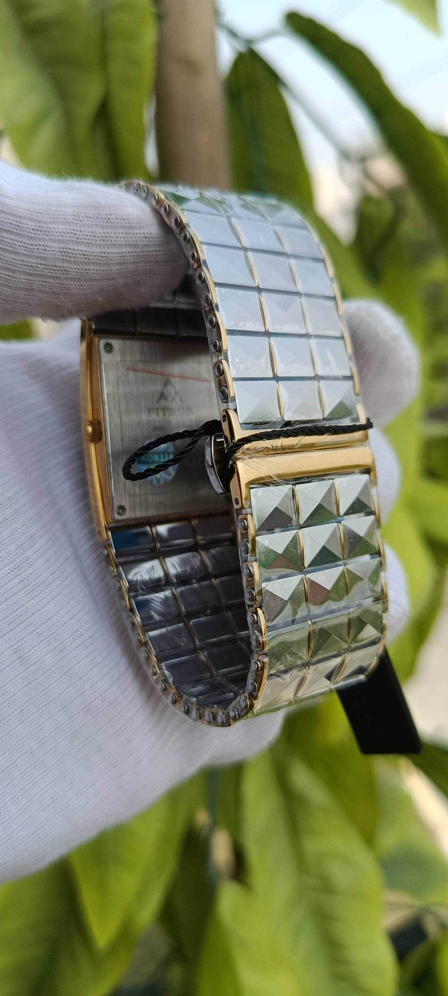 Fitron FT293 Ceramic Watch – Gold Rectangle Dial with Diamond Hour Markers